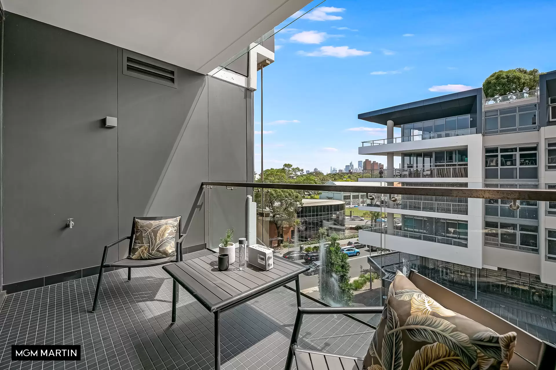 410/9 Archibald Avenue, Waterloo Sold by MGM Martin - image 1