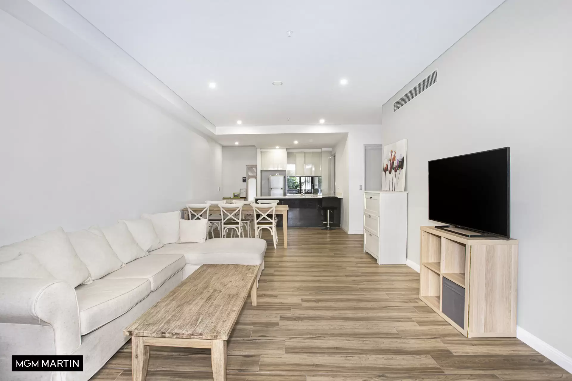 122/8 Galloway Street, Mascot Leased by MGM Martin - image 1