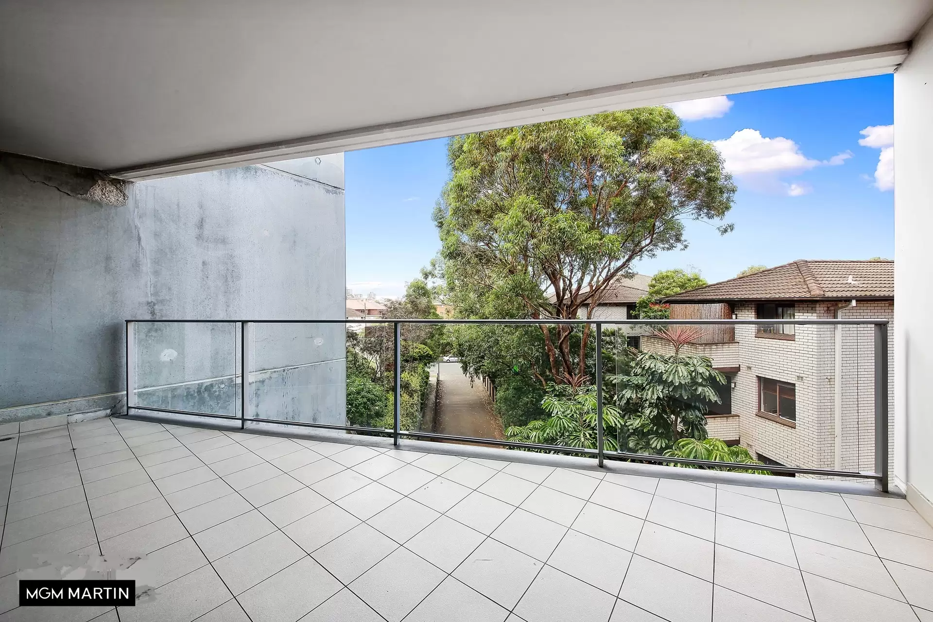 404D/250 Anzac Parade, Kensington Leased by MGM Martin - image 1