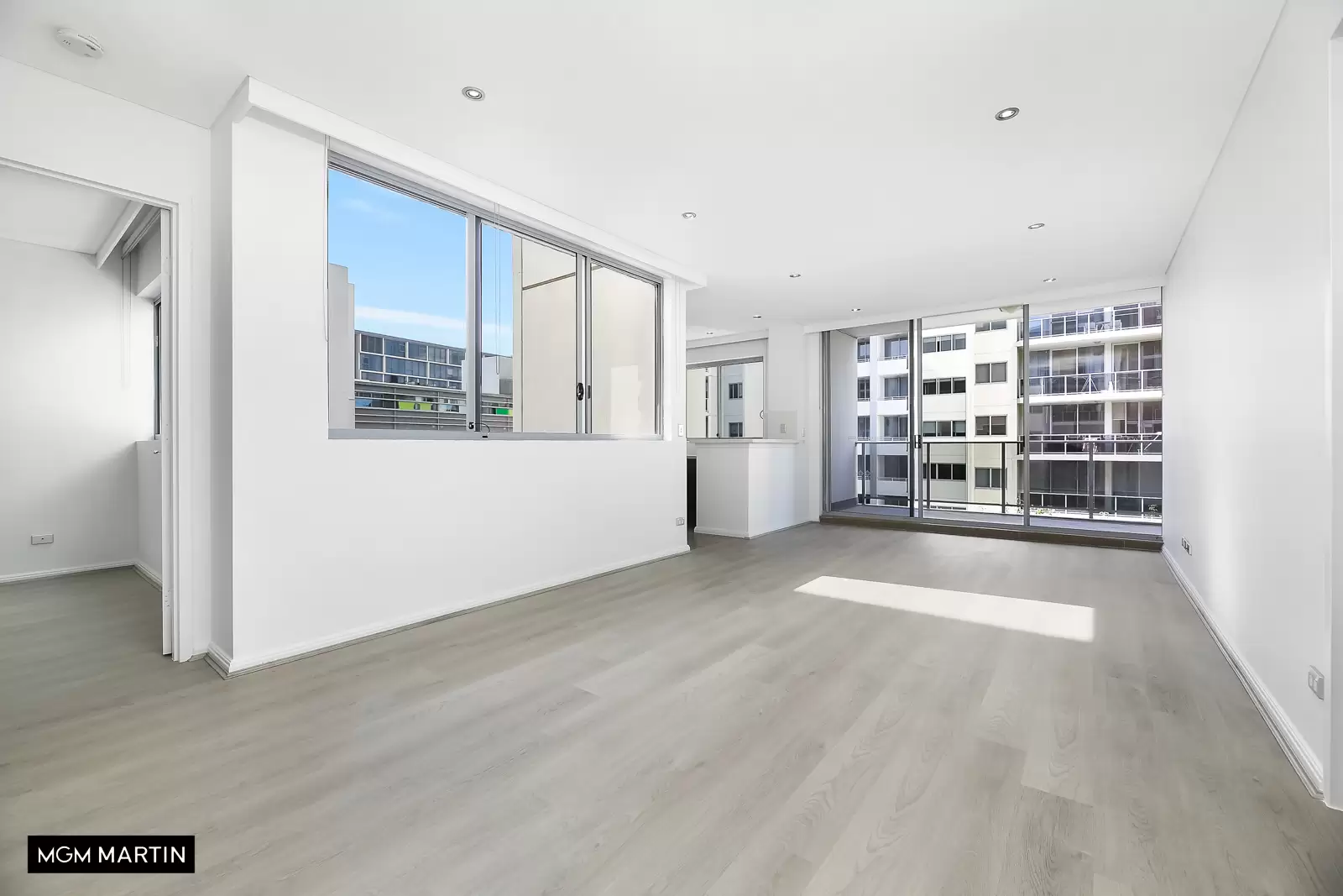 645/9 Rothschild Avenue, Rosebery Leased by MGM Martin - image 1