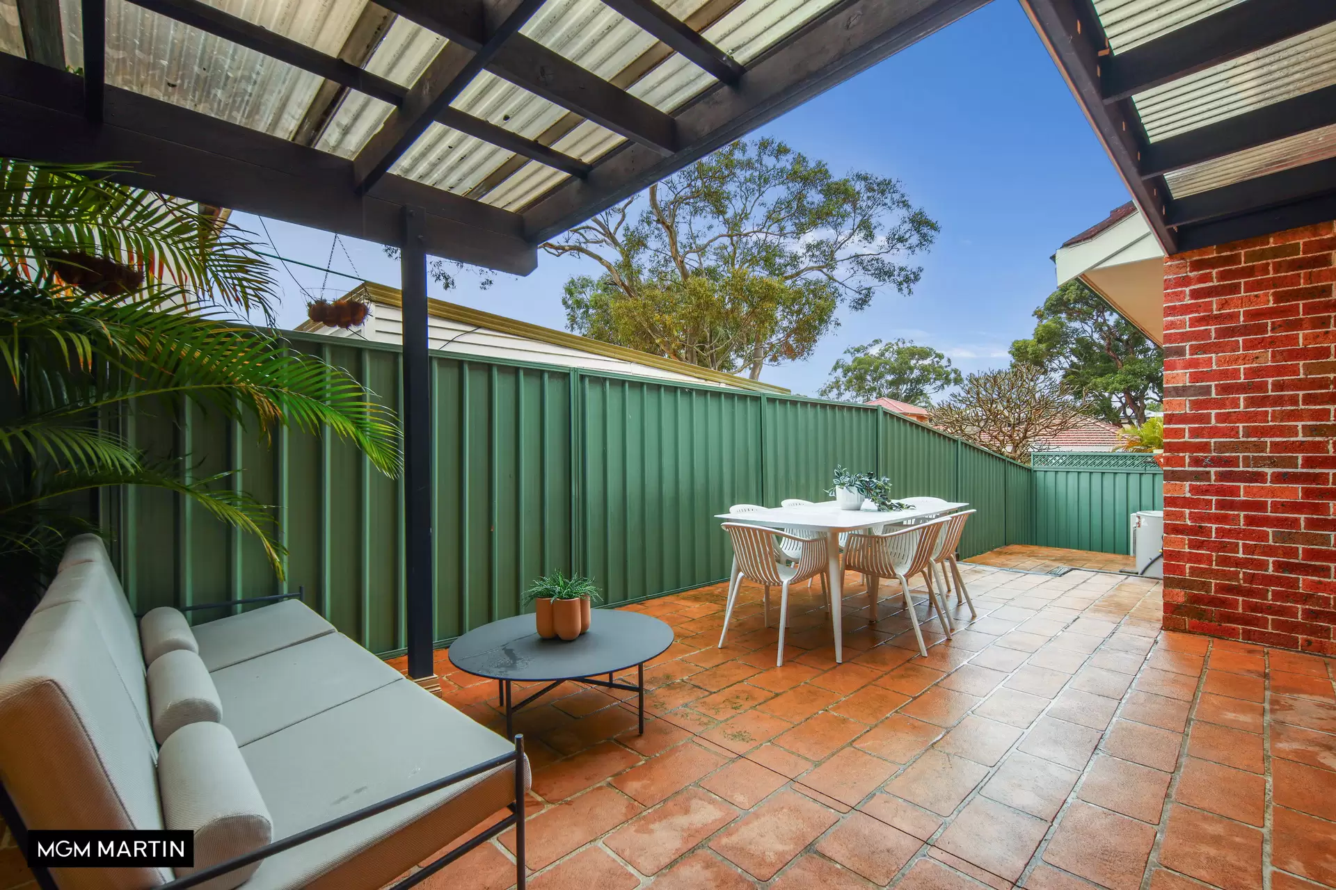 2/46 Manchester Road, Gymea Sold by MGM Martin - image 1