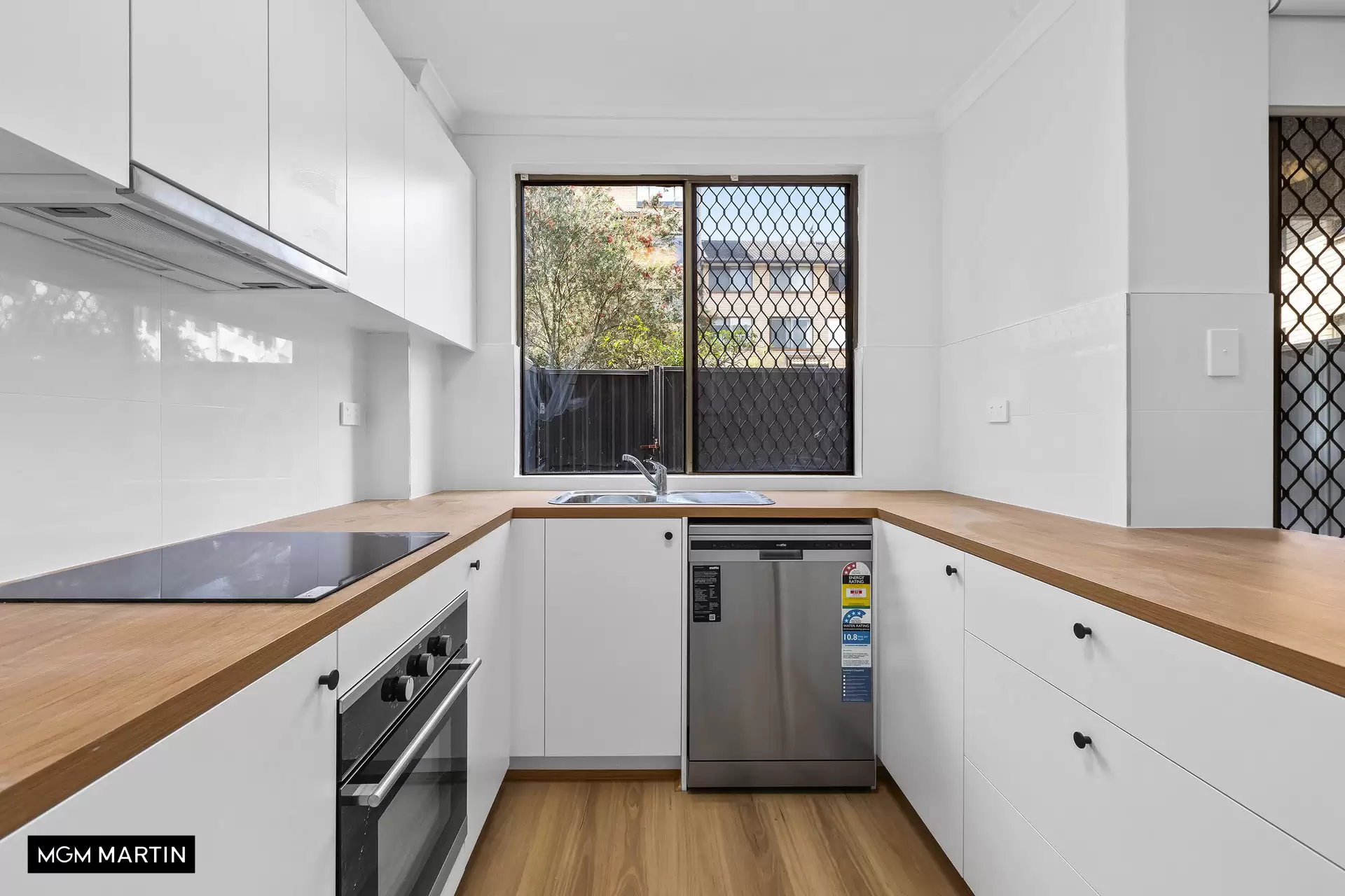 26/2 Goodlet Street, Surry Hills Leased by MGM Martin - image 1