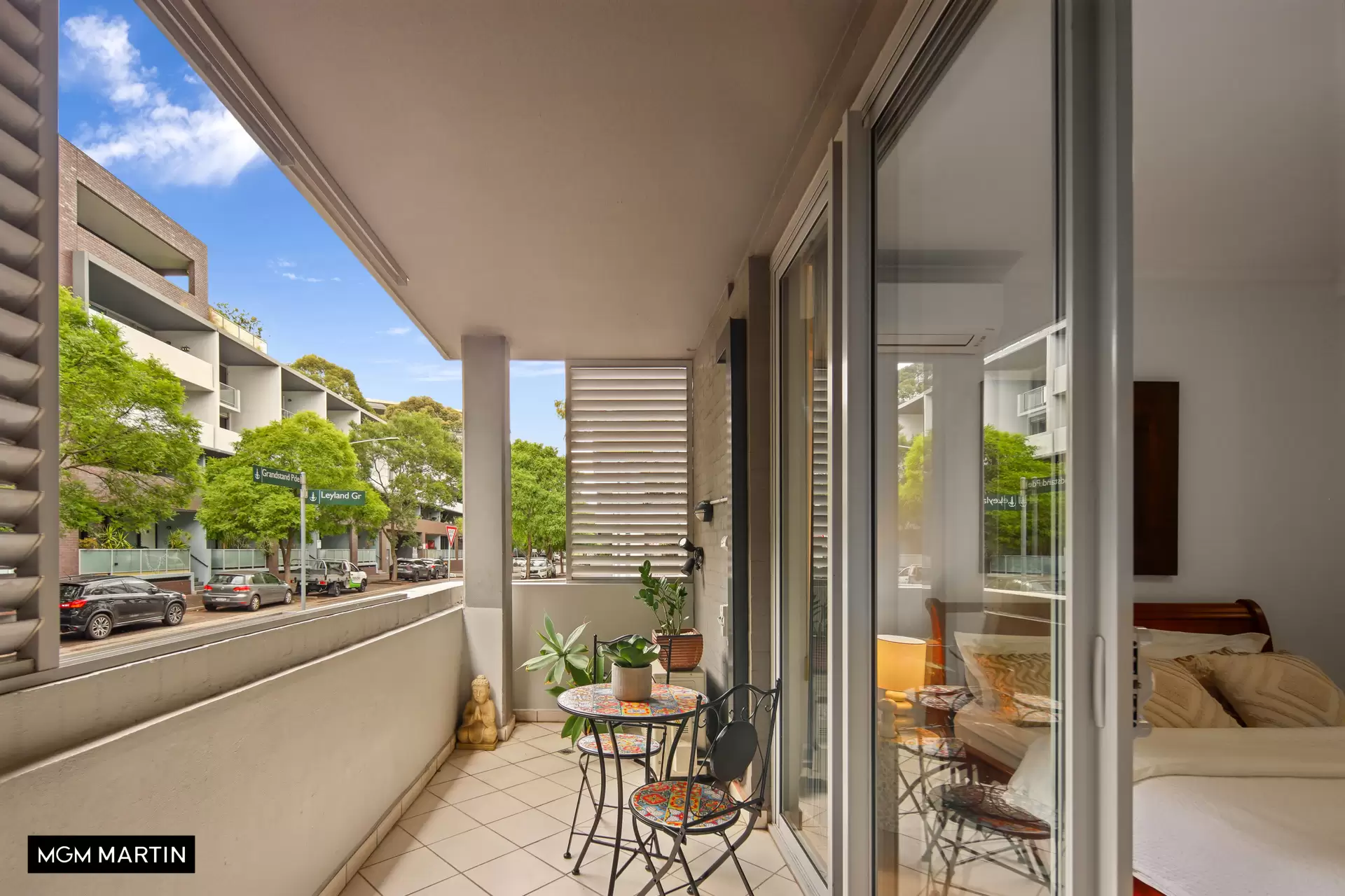 1/11 Grandstand Parade, Zetland For Sale by MGM Martin - image 1