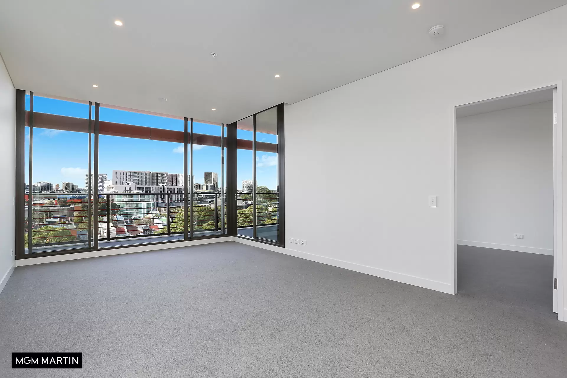 B803/8 Ebsworth Street, Zetland For Lease by MGM Martin - image 1