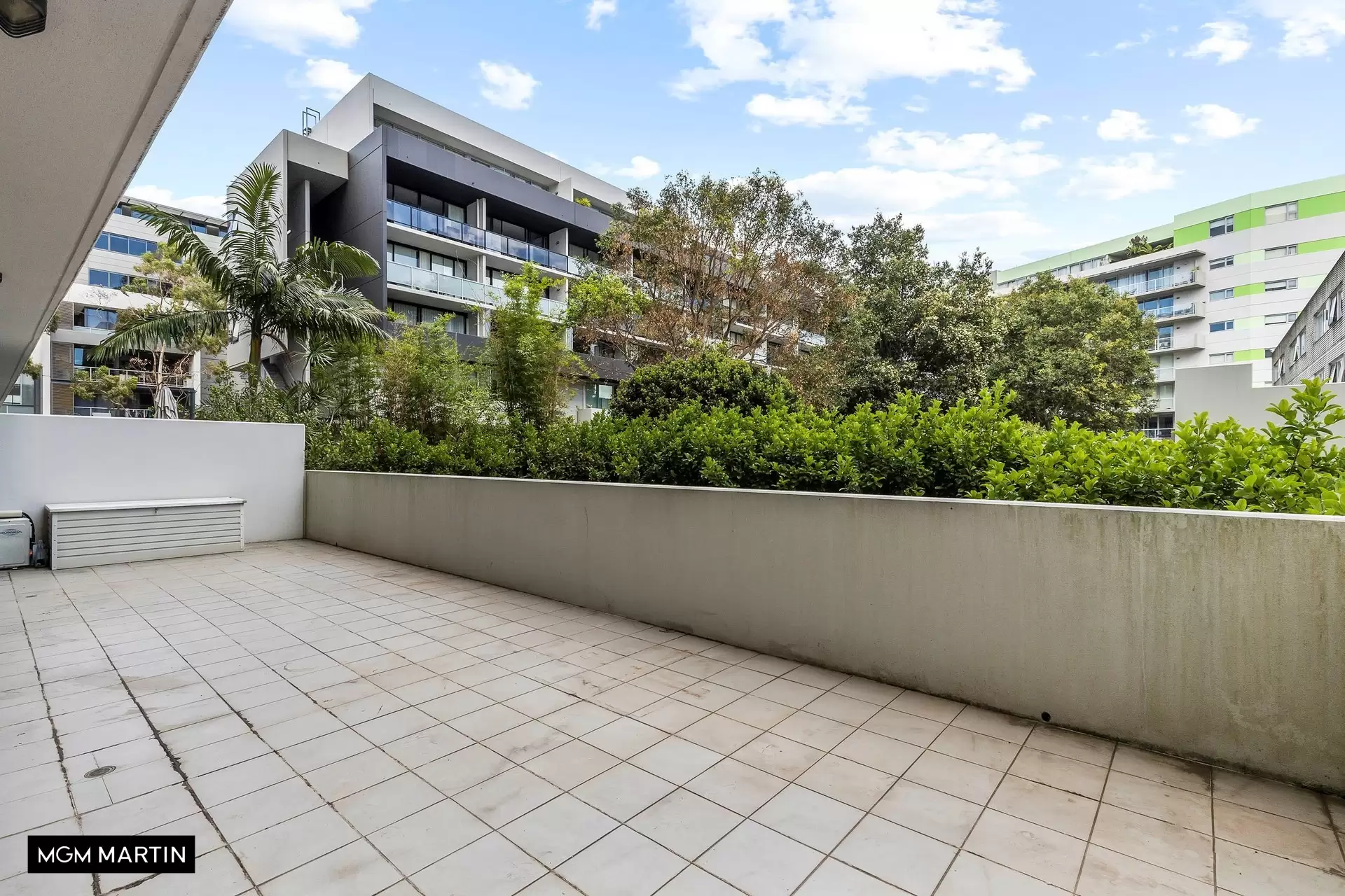 9/3 Defries Avenue, Zetland For Lease by MGM Martin - image 1