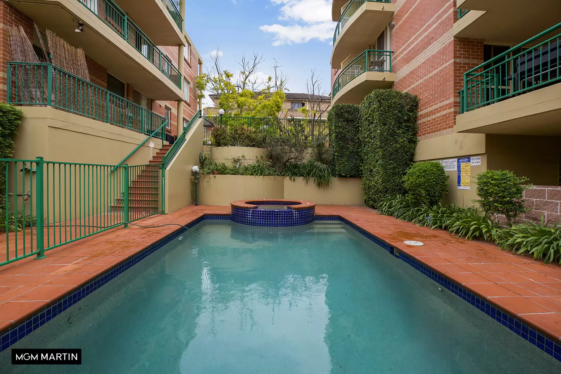 B9/90 Mount Street, Coogee For Lease by MGM Martin - image 1