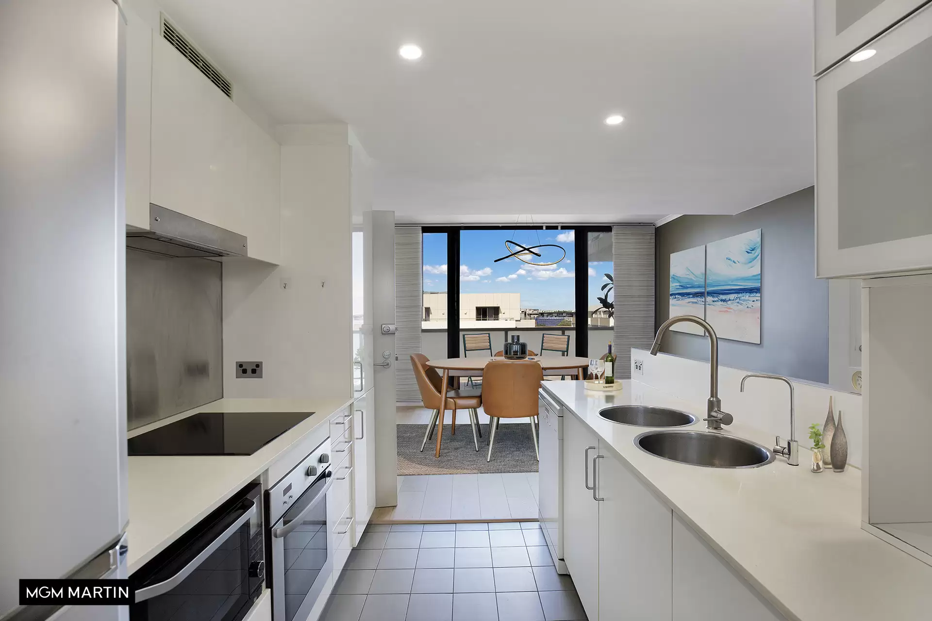 34/28 Gadigal Avenue, Zetland Leased by MGM Martin - image 1