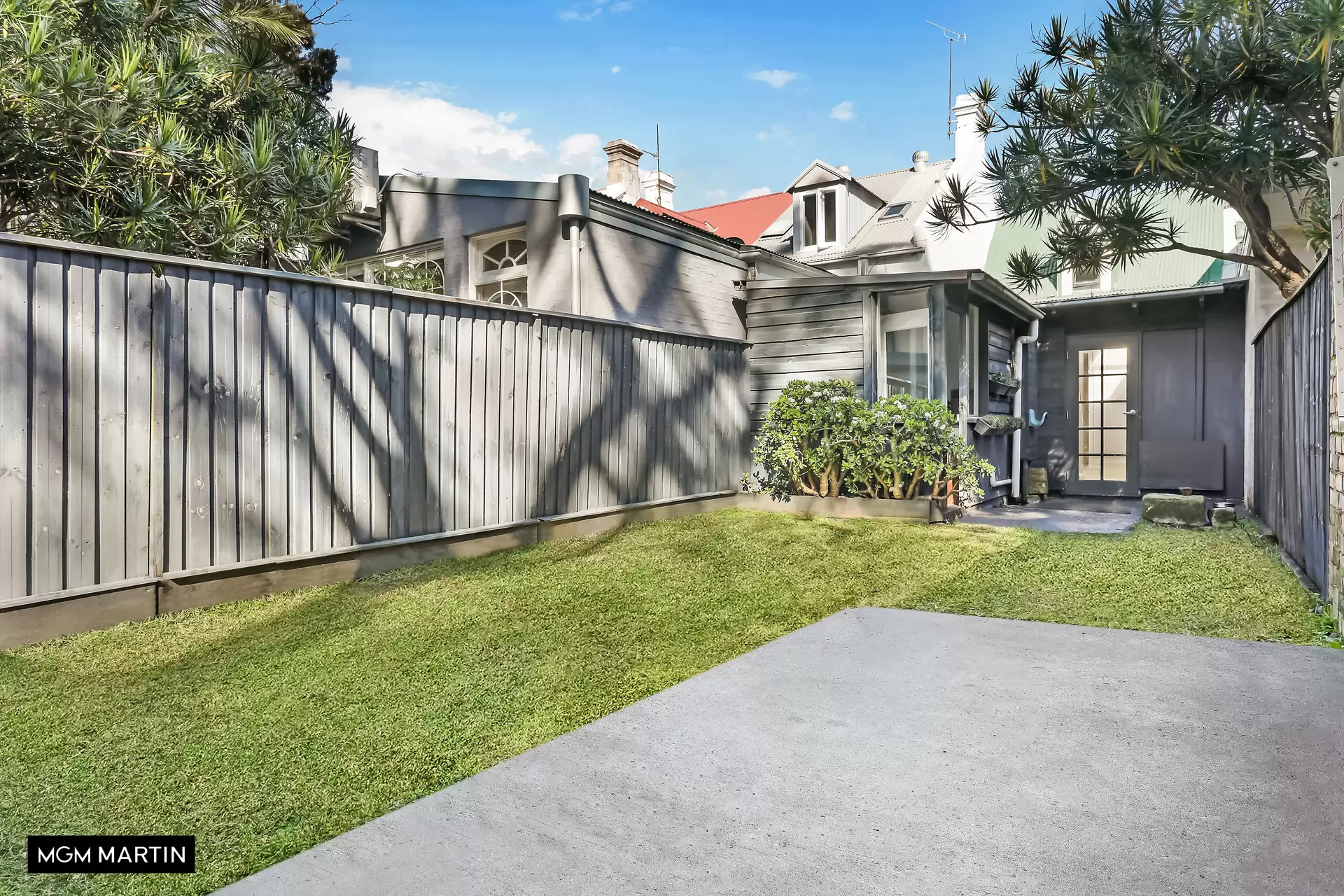 18 Hansard Street, Zetland For Lease by MGM Martin - image 1