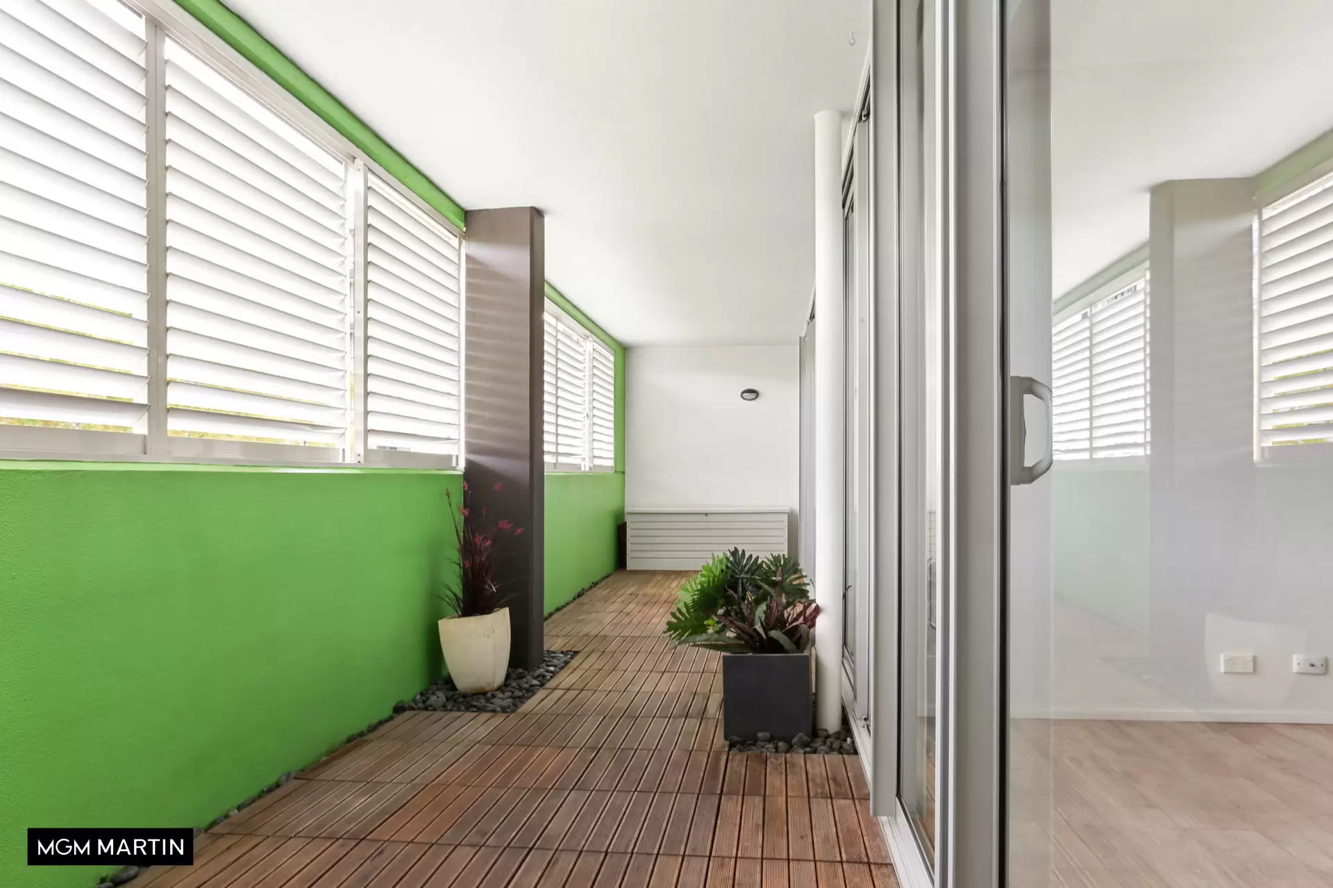 11/4 Grandstand Parade, Zetland For Lease by MGM Martin - image 1