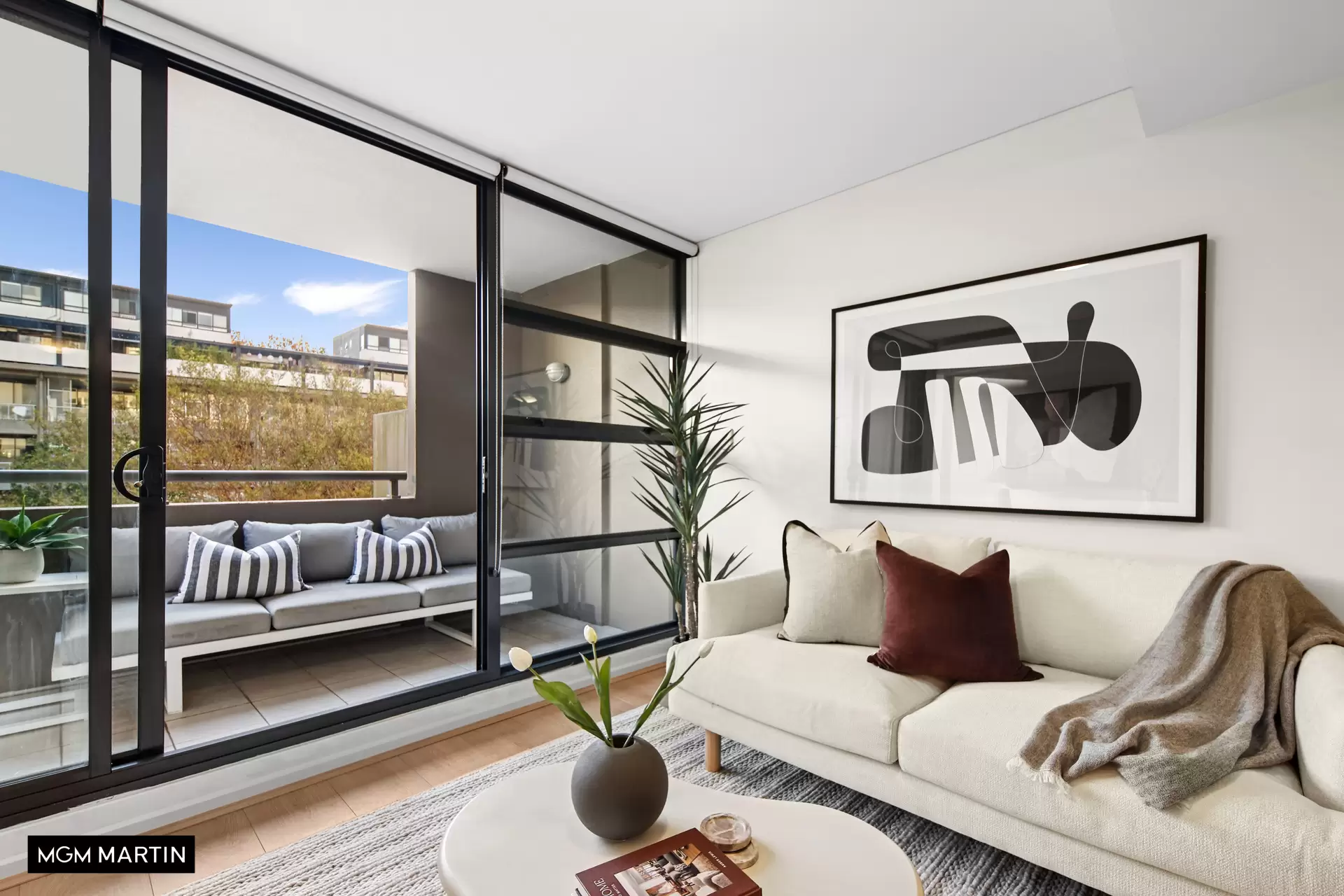 A18/252 Botany Road, Alexandria For Sale by MGM Martin - image 1