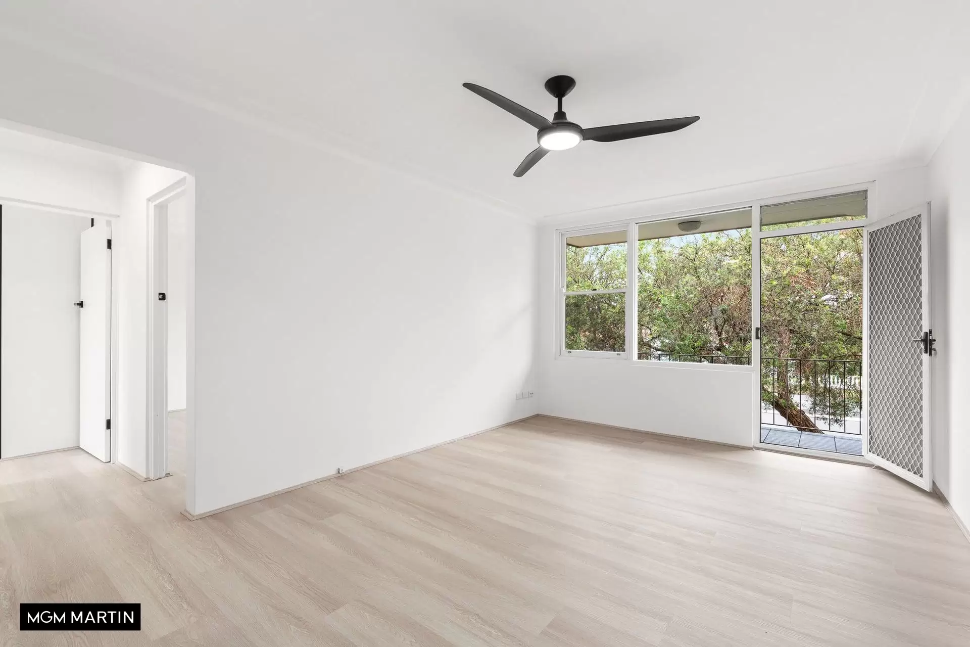 4/289 Gardeners Road, Eastlakes For Sale by MGM Martin - image 1