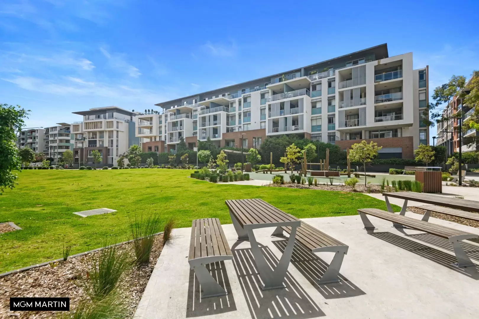 410/3 Madden Close, Botany For Lease by MGM Martin - image 1