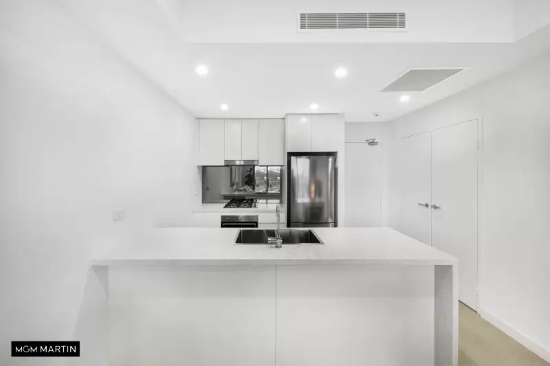 410/3 Madden Close, Botany For Lease by MGM Martin - image 1