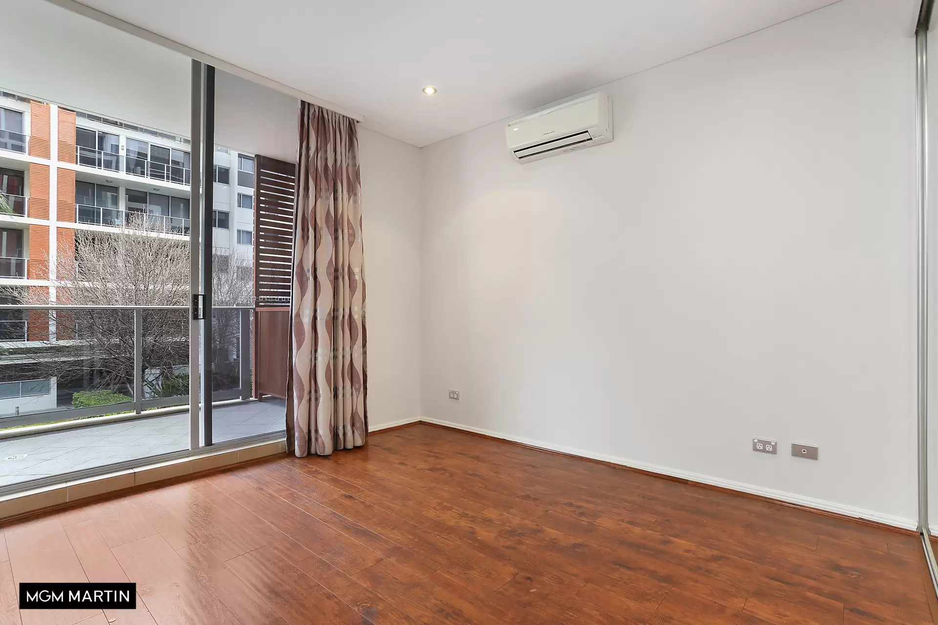429/6 Spring Street, Rosebery For Lease by MGM Martin - image 1
