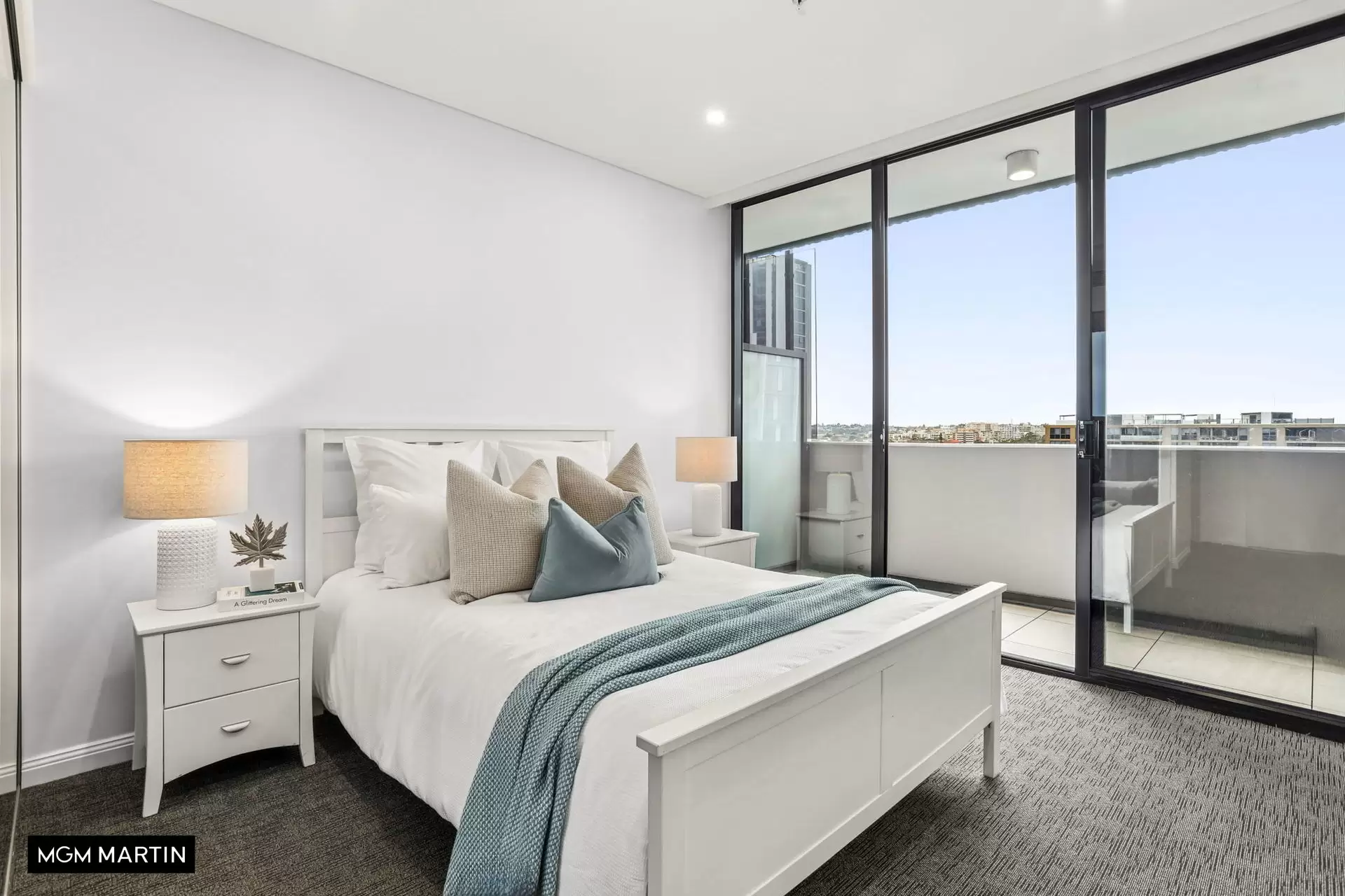 708/3 Finch Drive, Eastgardens Sold by MGM Martin - image 1