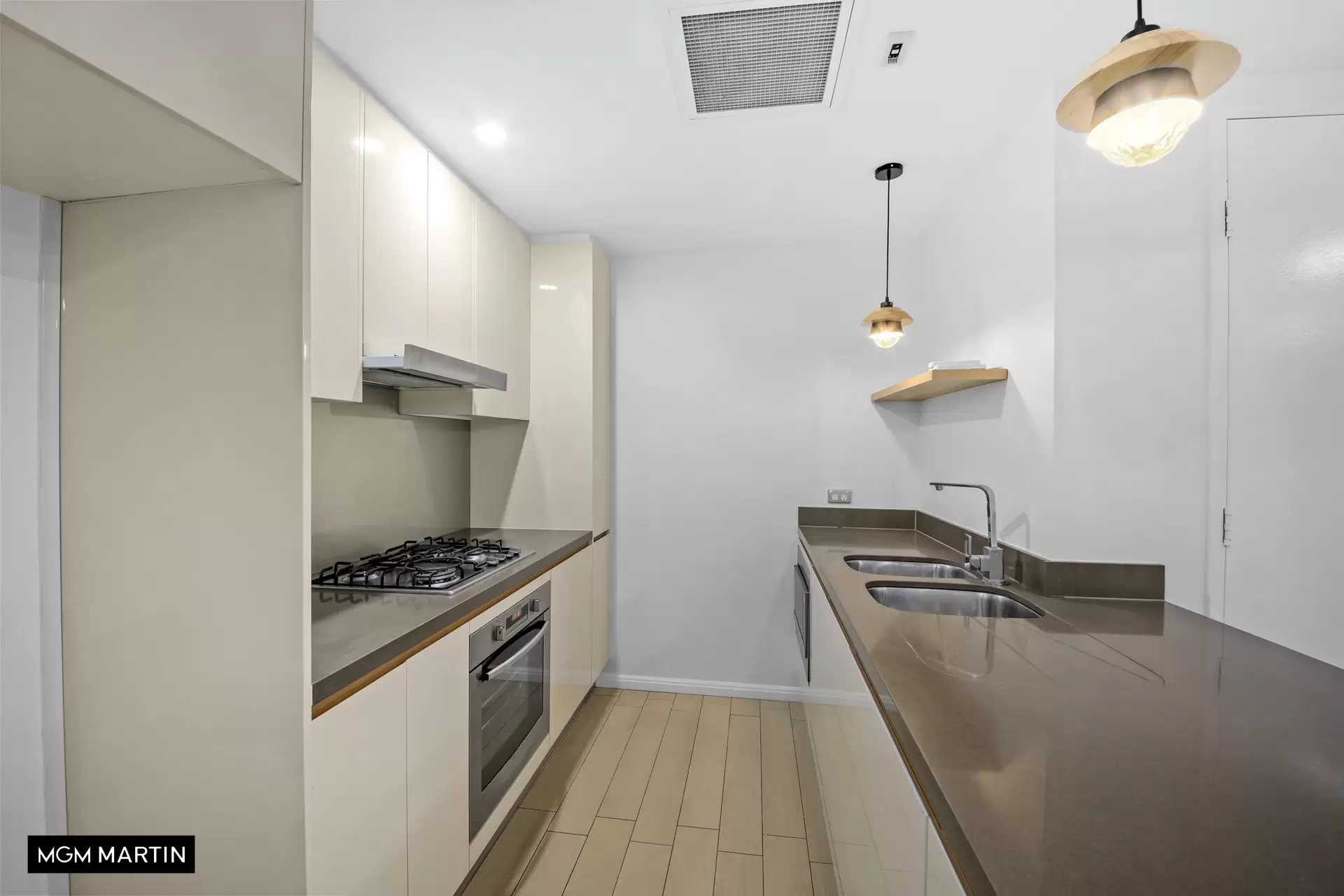 17/17 Grandstand Parade, Zetland For Lease by MGM Martin - image 1