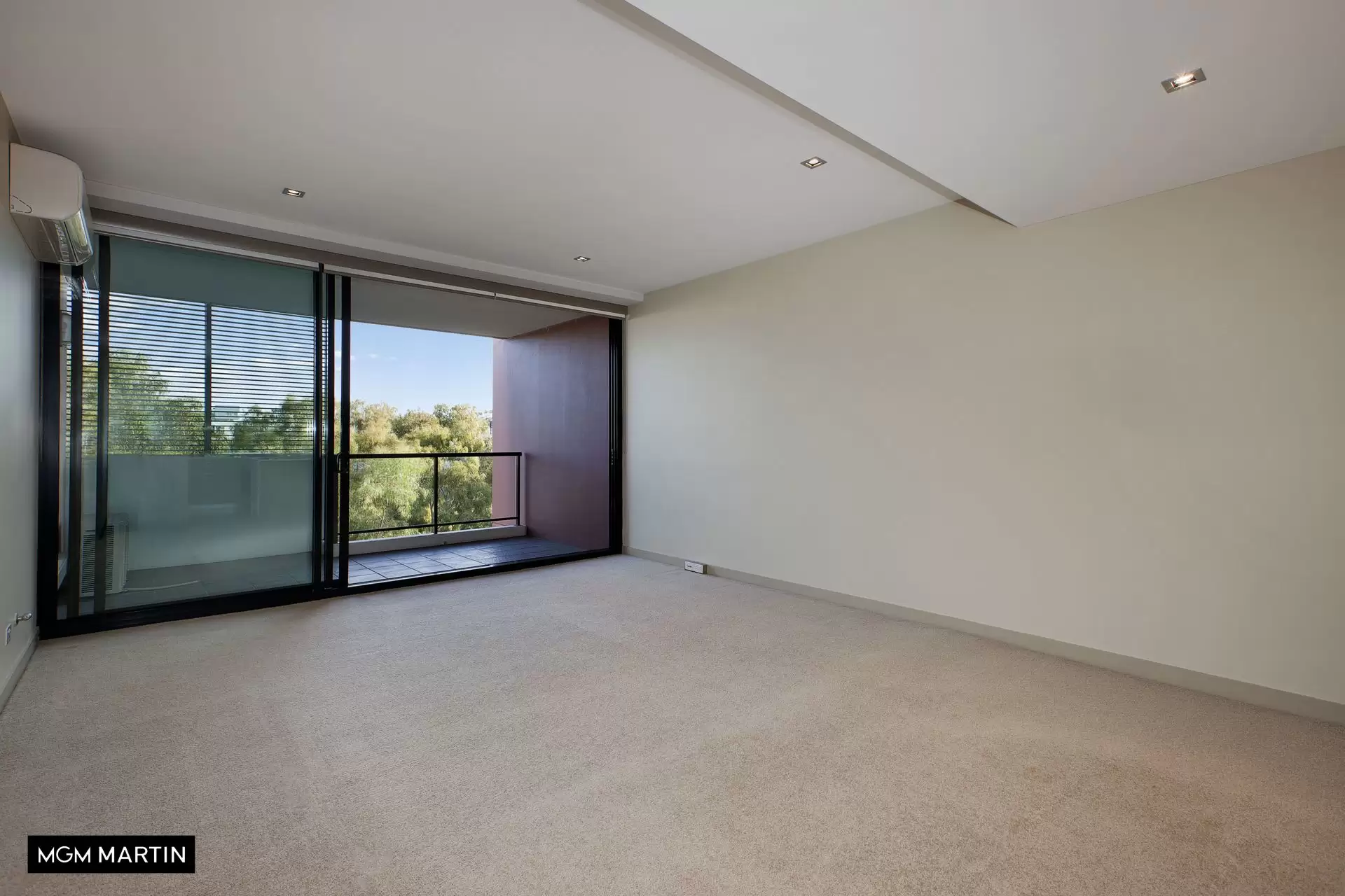 3517/2 Wolseley Grove, Zetland For Lease by MGM Martin - image 1