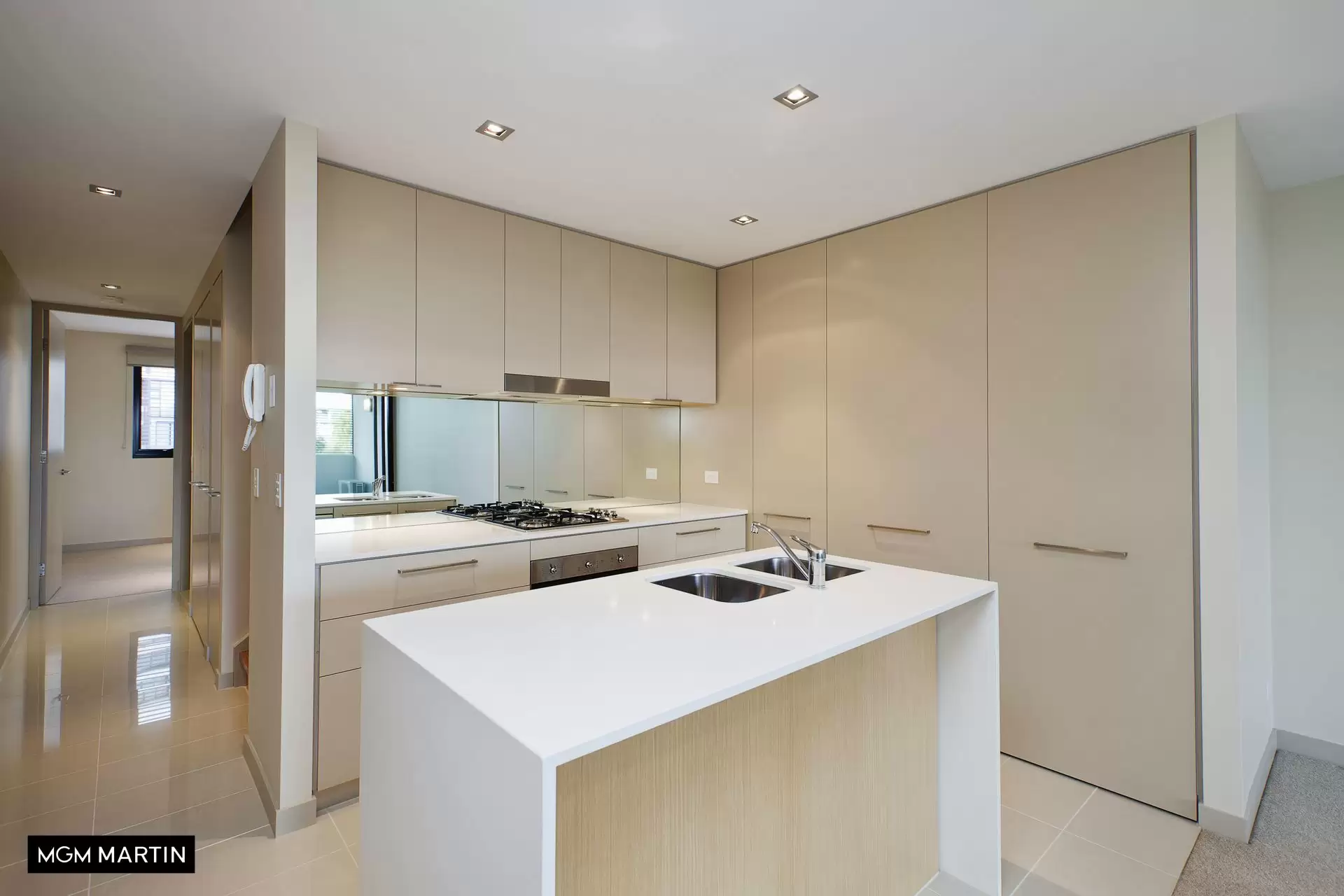 3517/2 Wolseley Grove, Zetland For Lease by MGM Martin - image 1