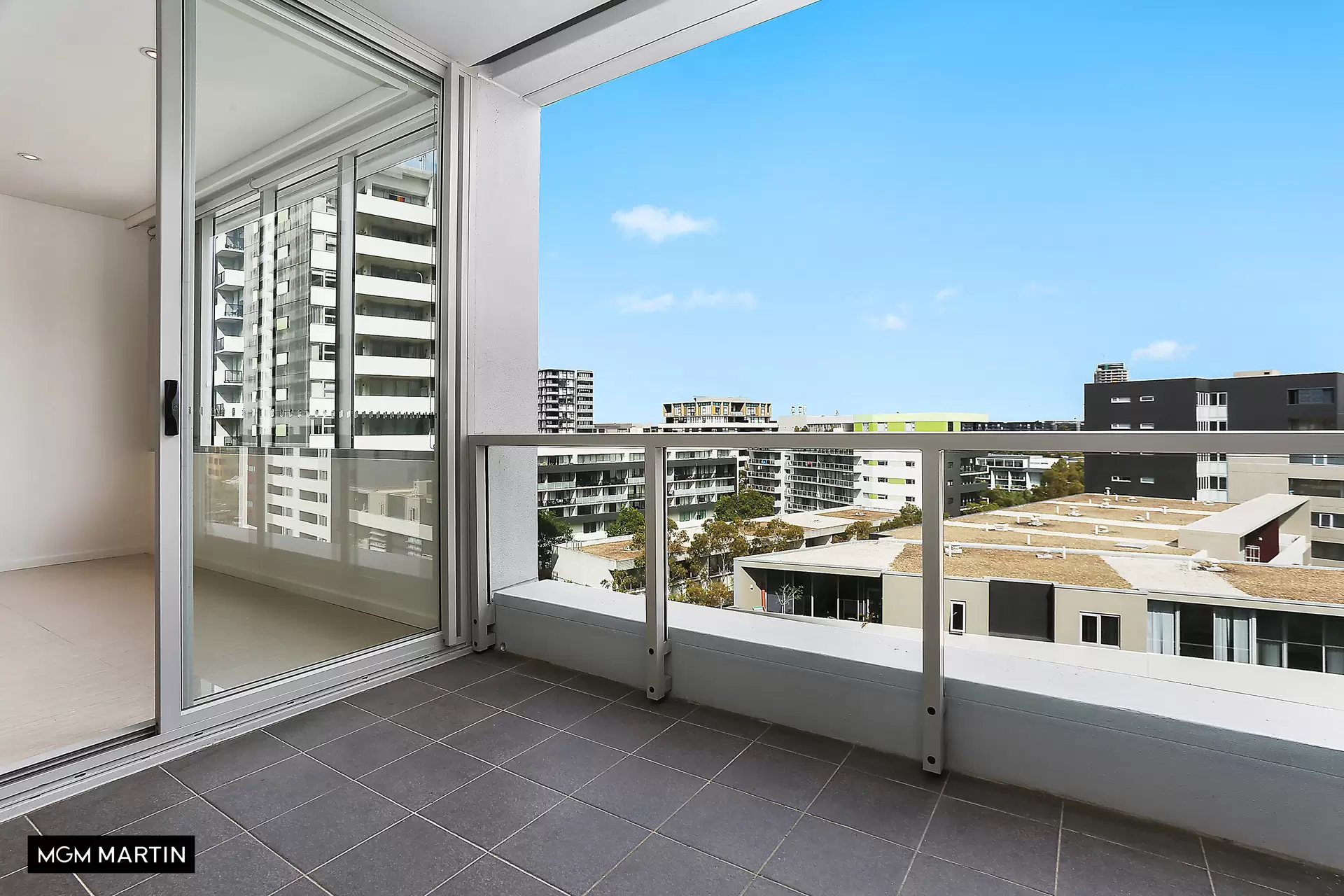 50/6A Defries Avenue, Zetland Leased by MGM Martin - image 1