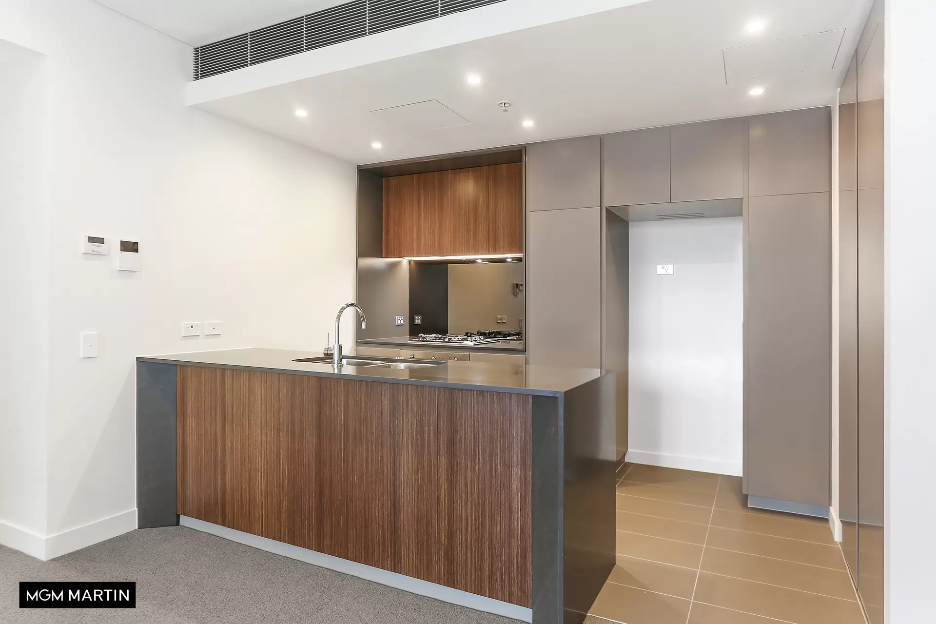 A1308/6 Ebsworth Street, Zetland Leased by MGM Martin - image 1