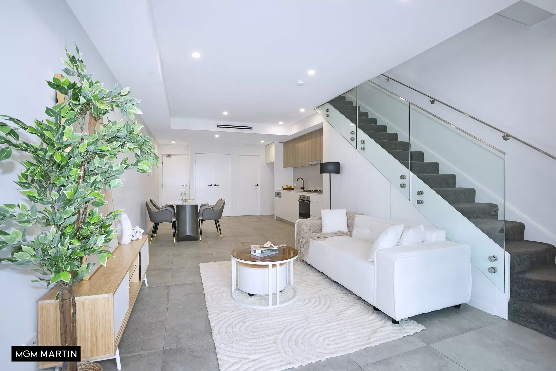 27/904 Botany Road, Mascot For Lease by MGM Martin - image 1