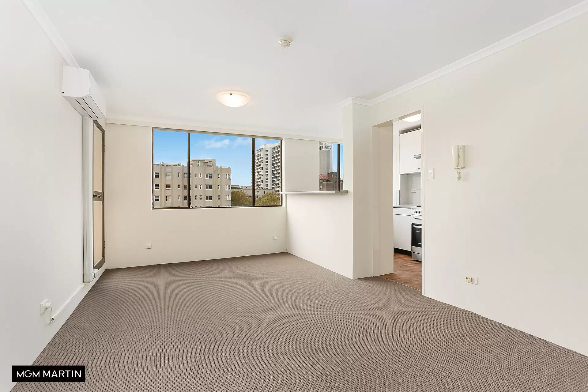 602/2 Springfield Avenue, Potts Point Leased by MGM Martin - image 1