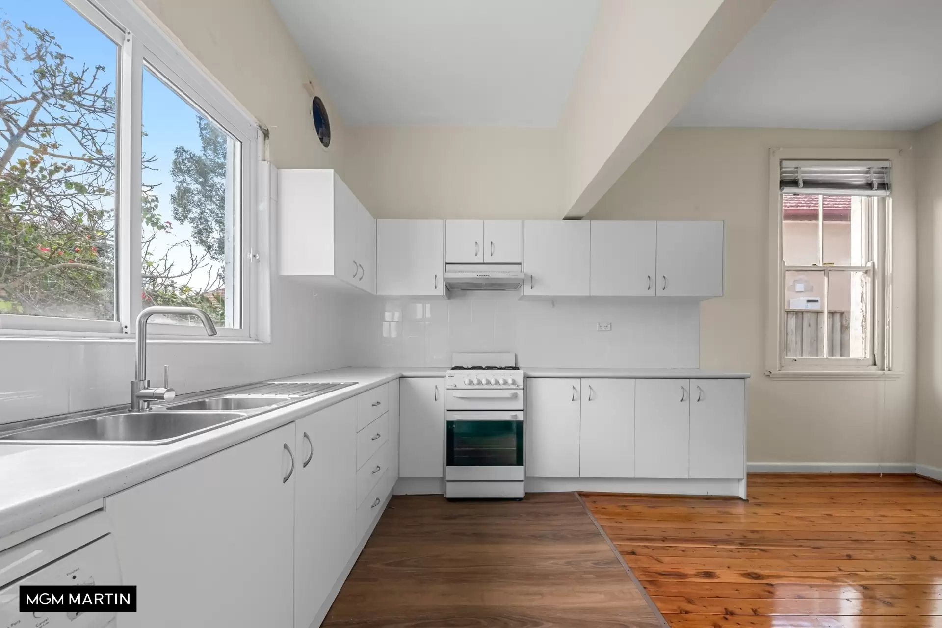26 Hayward Street, Kingsford Auction by MGM Martin - image 1