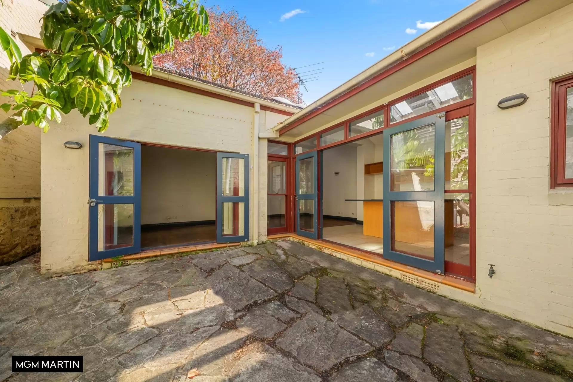 5 Bathurst Street, Woollahra Auction by MGM Martin - image 1