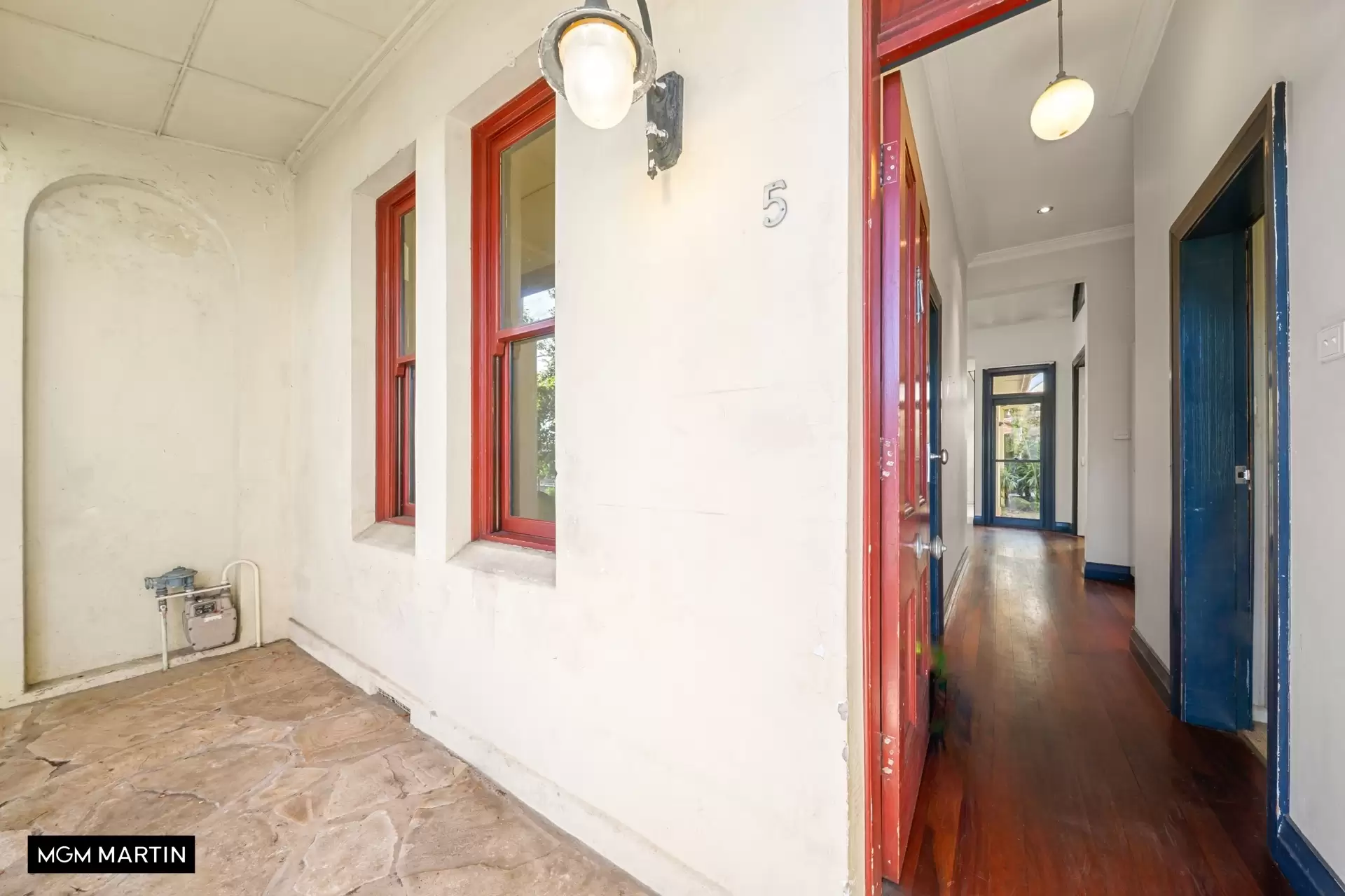 5 Bathurst Street, Woollahra Auction by MGM Martin - image 1