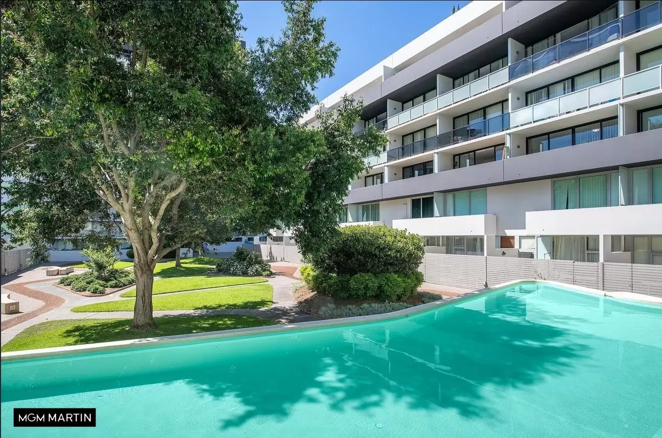 55/2 Hutchinson Walk, Zetland Leased by MGM Martin - image 1
