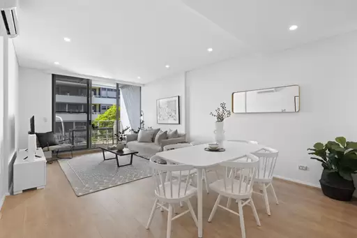 416/2 Spring Street, Rosebery For Sale by MGM Martin