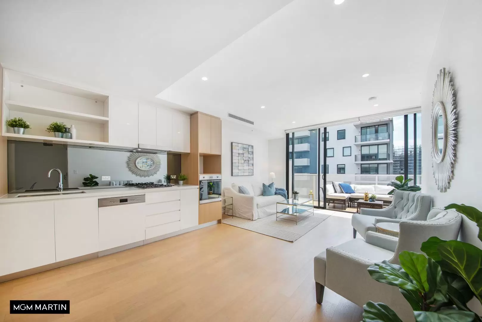 708/12 Paul Street, Zetland For Lease by MGM Martin - image 1