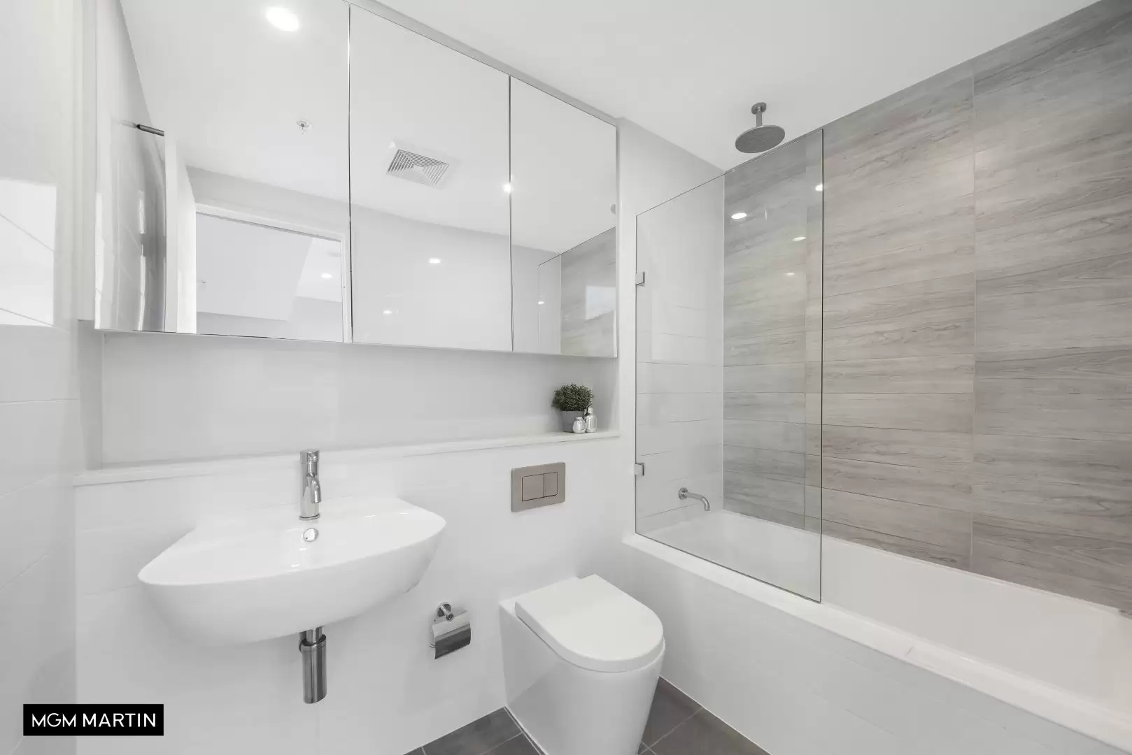 708/12 Paul Street, Zetland For Lease by MGM Martin - image 1