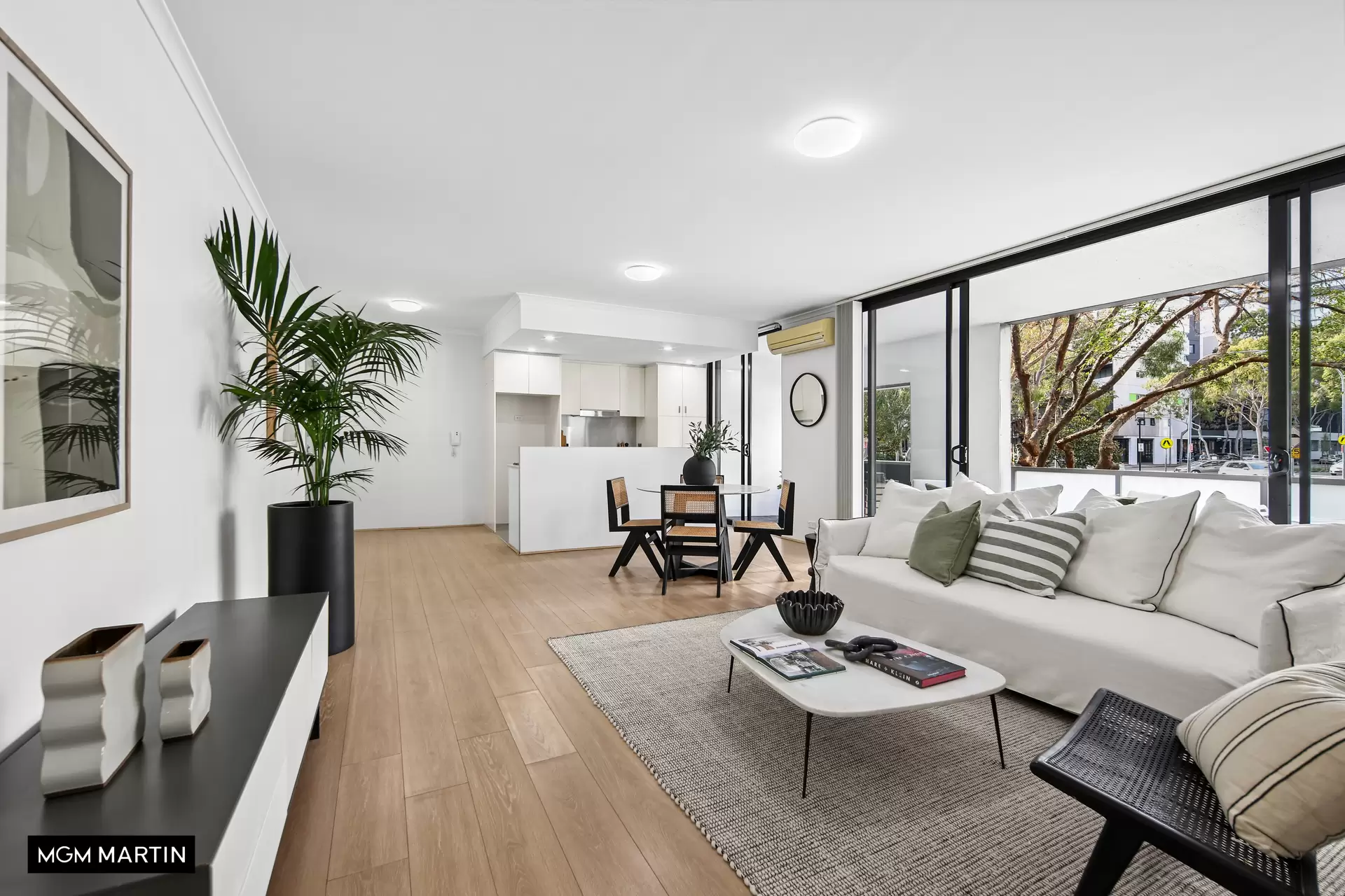 93/5A Victoria Park Parade, Zetland For Sale by MGM Martin - image 1
