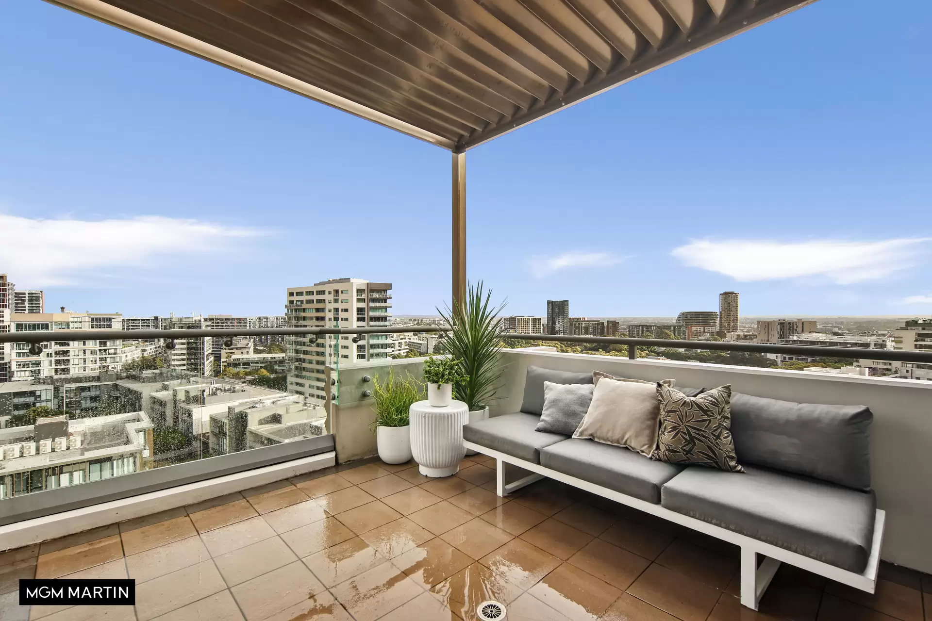 1502/20 Gadigal Avenue, Zetland For Sale by MGM Martin - image 1