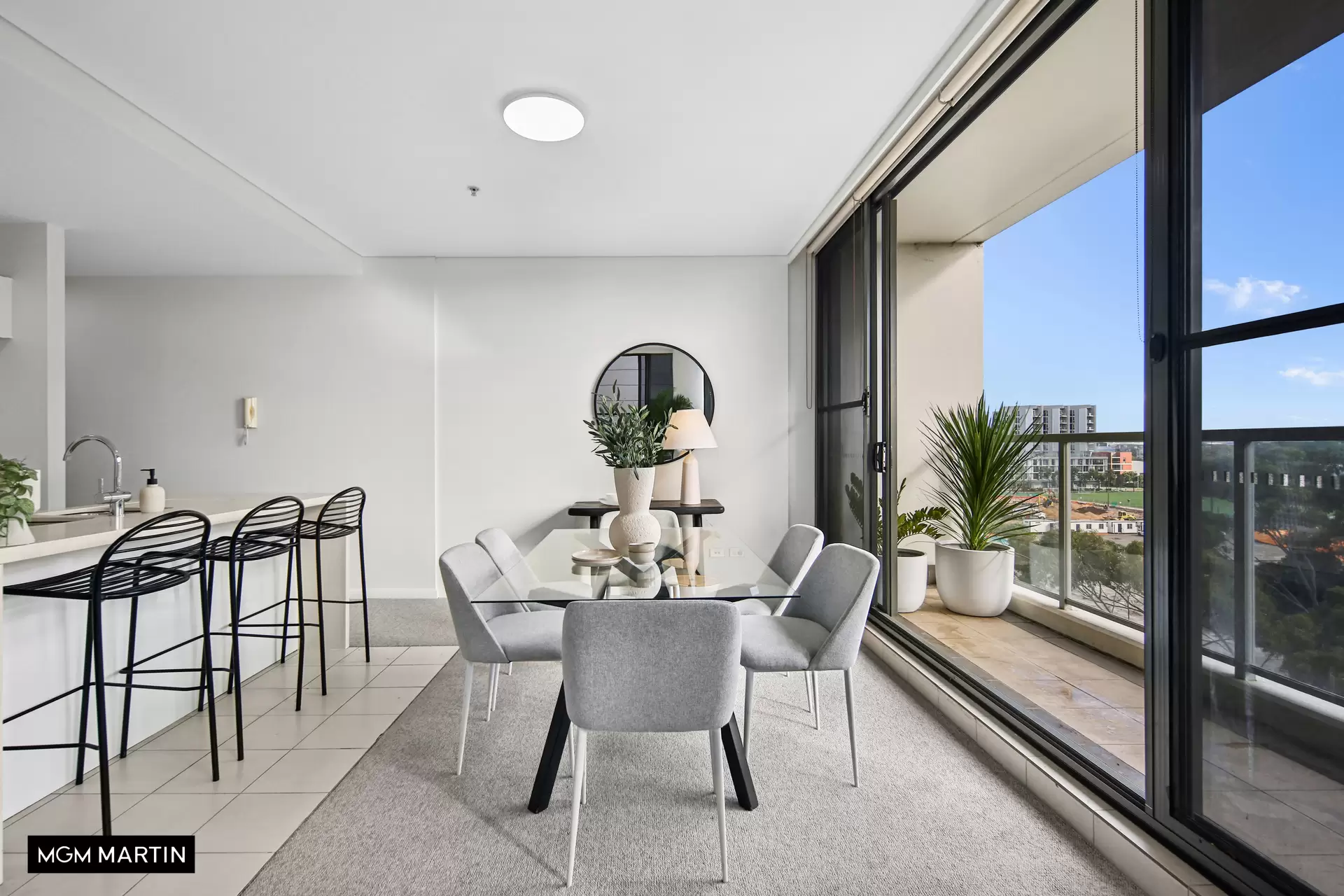 841/8 Ascot Avenue, Zetland For Sale by MGM Martin - image 1