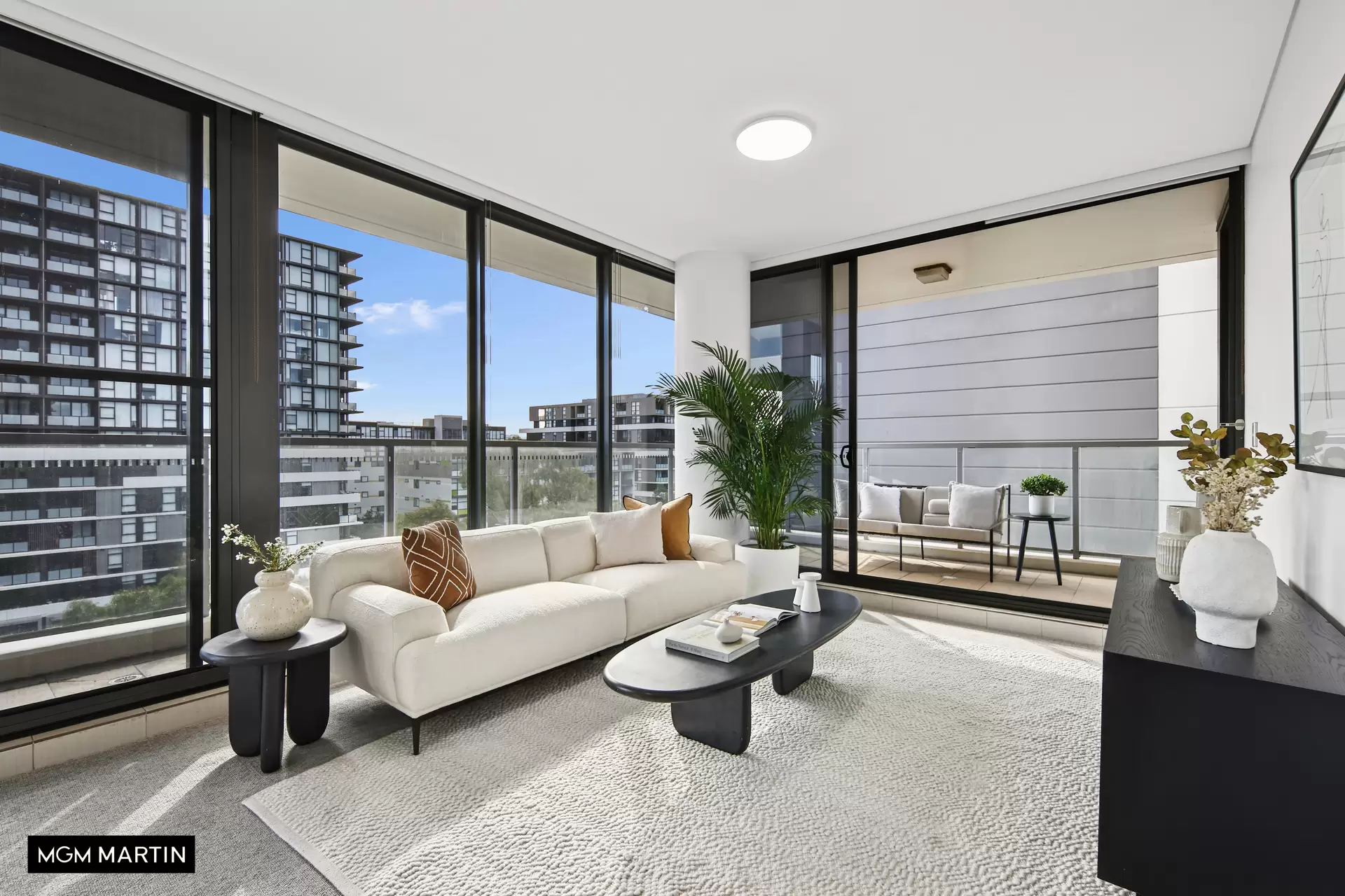 841/8 Ascot Avenue, Zetland For Sale by MGM Martin - image 1