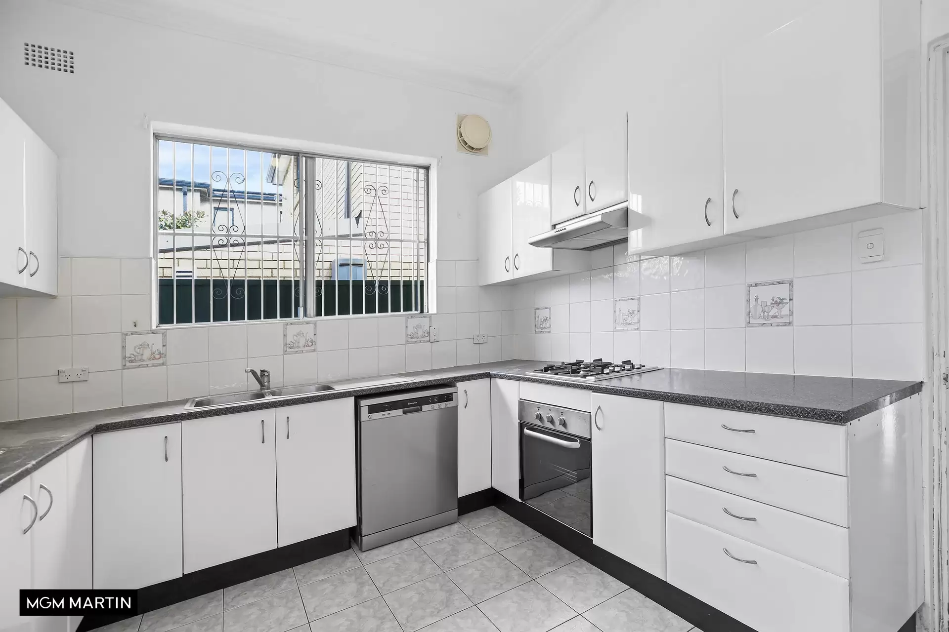 11 Harris Street, Rosebery For Lease by MGM Martin - image 1