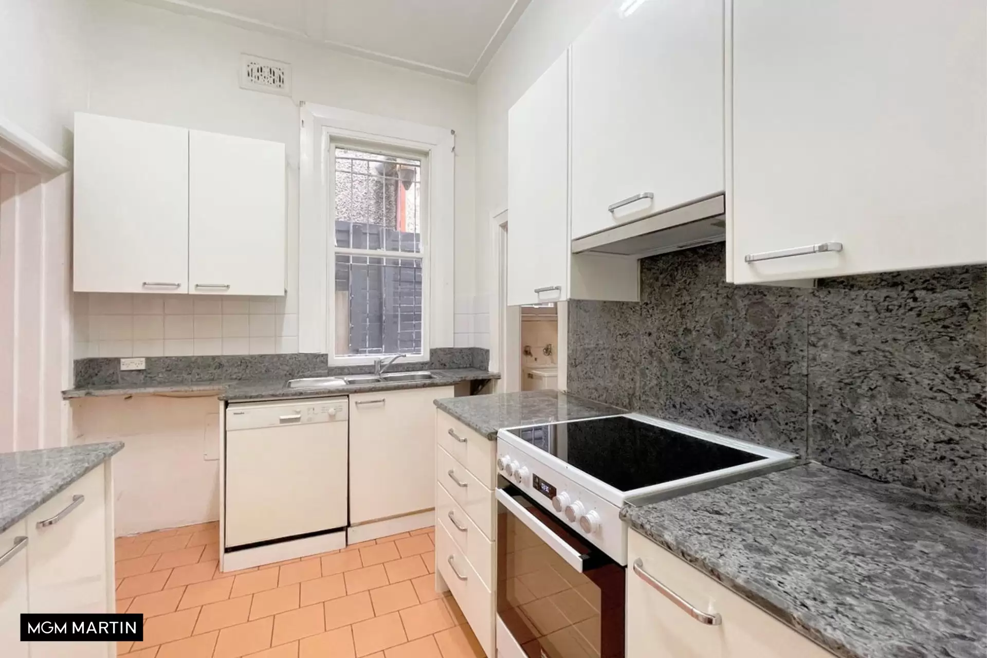 2/26 Waratah Street, Rushcutters Bay For Lease by MGM Martin - image 1