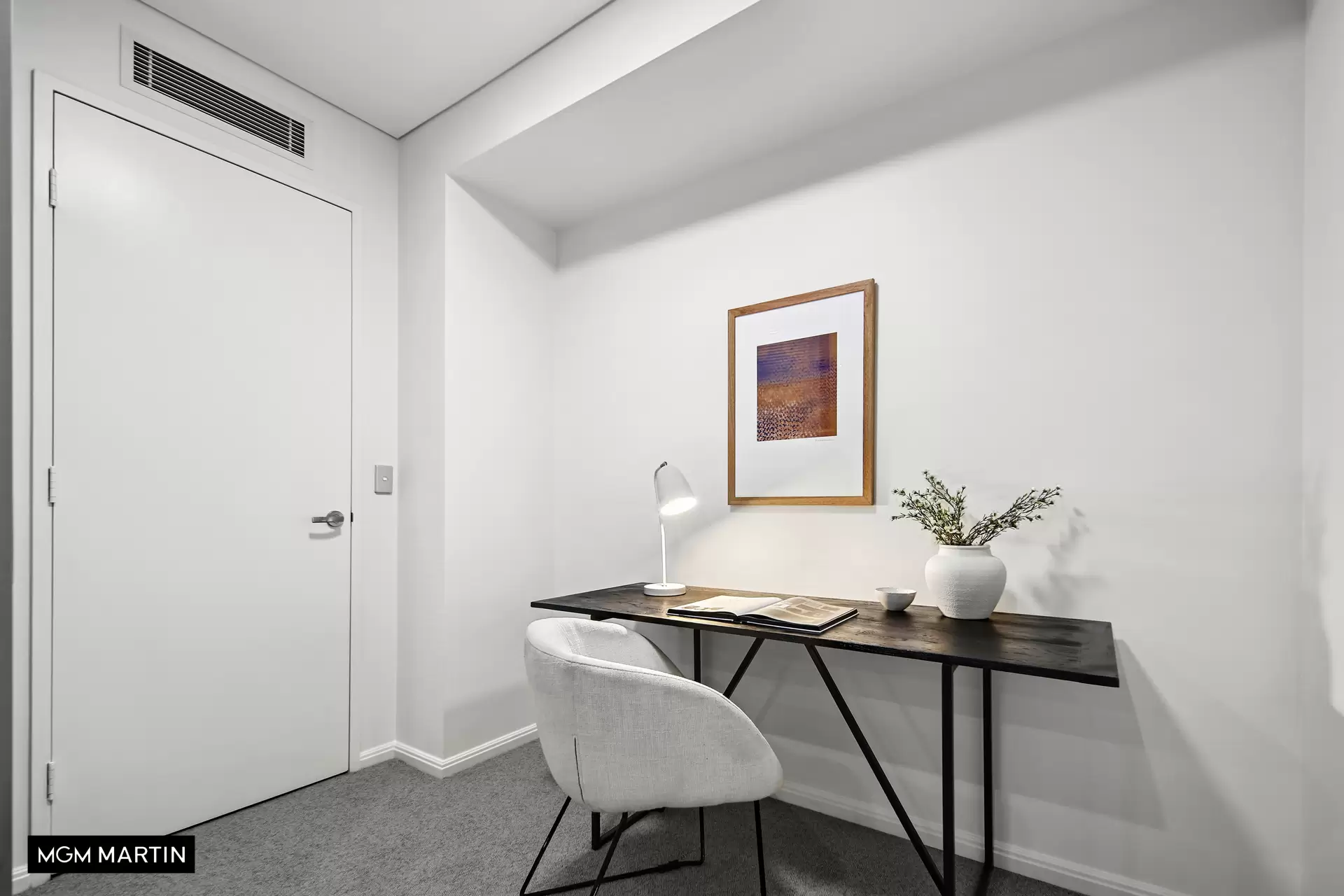 28/10 Grandstand Parade, Zetland Sold by MGM Martin - image 1
