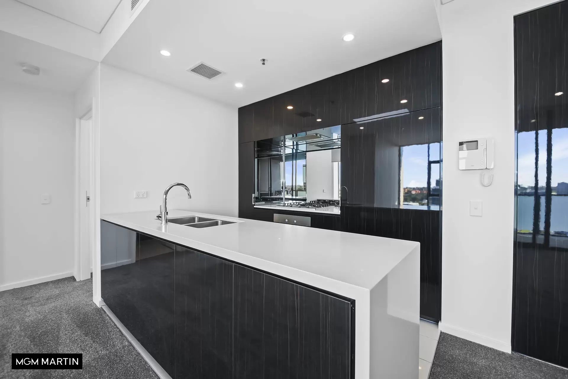 1501/3 George Julius Avenue, Zetland For Lease by MGM Martin - image 1