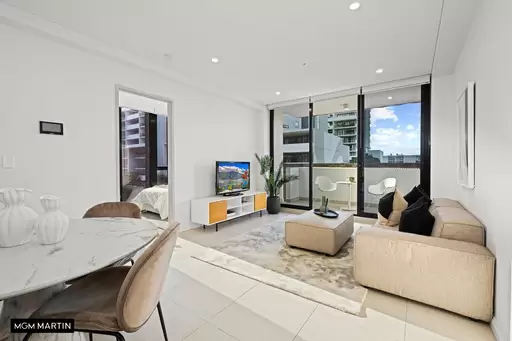 202/6 Bourke Street, Mascot For Lease by MGM Martin