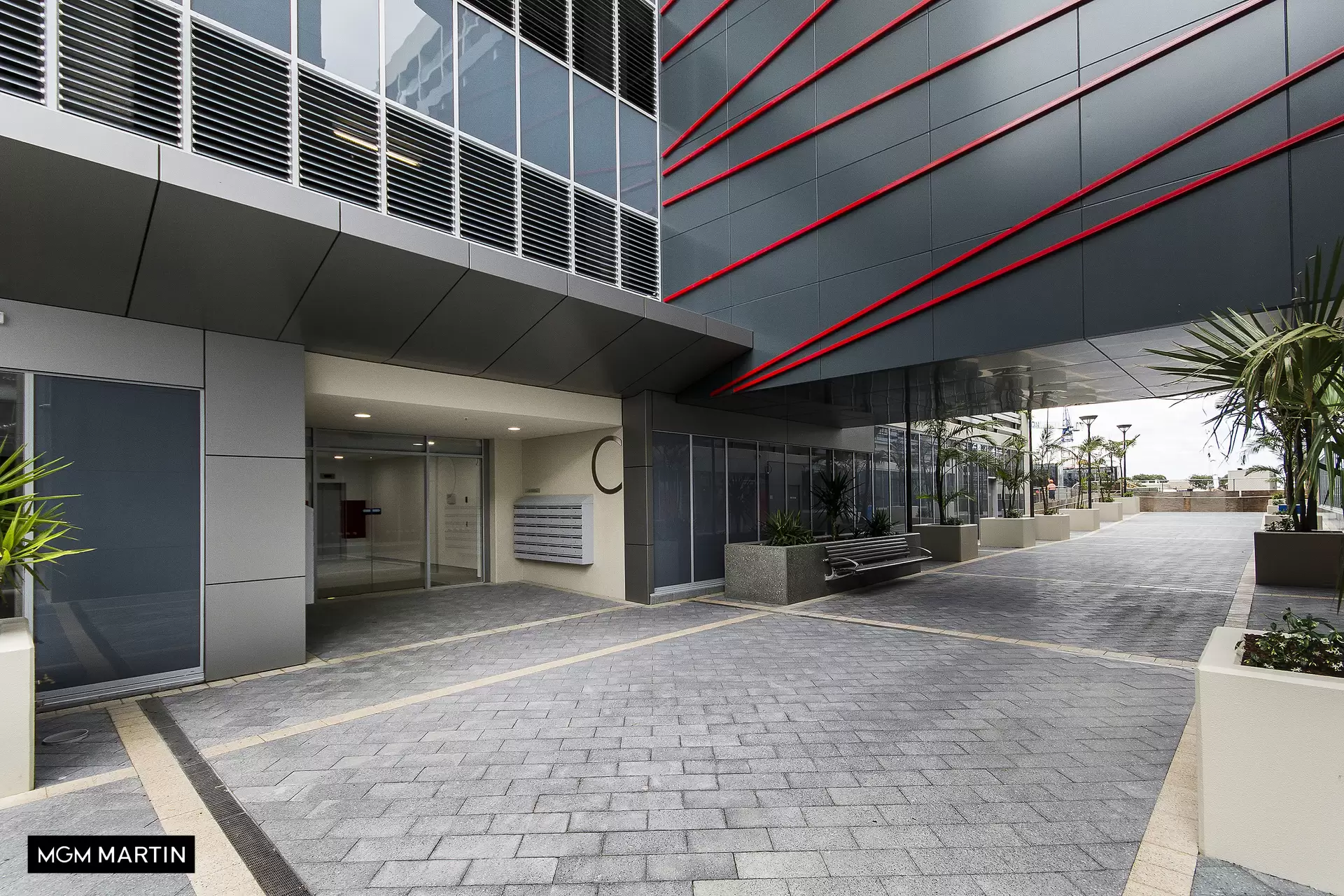 907C/8 Bourke Street, Mascot For Lease by MGM Martin - image 1