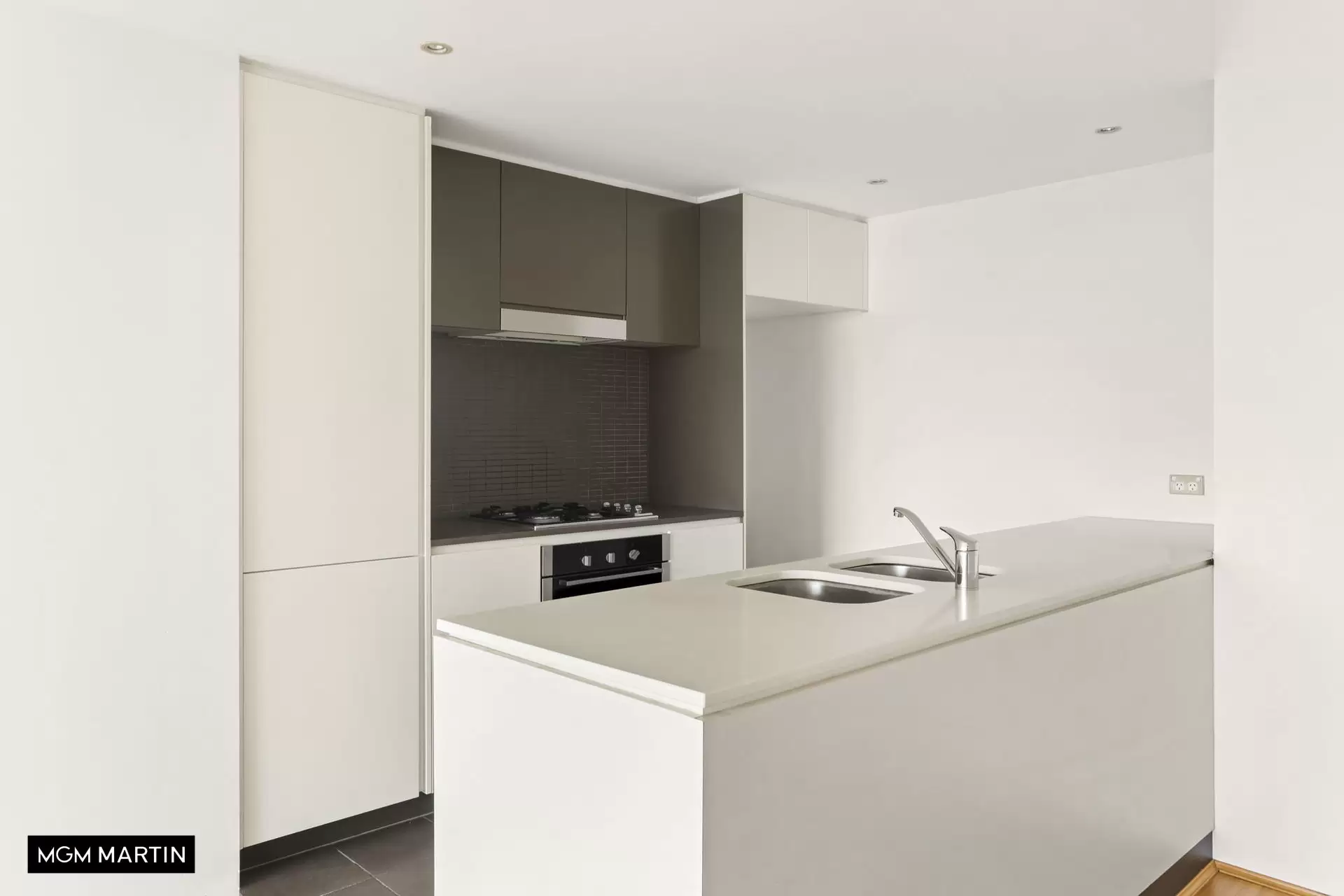 94/2 Levy Walk, Zetland Leased by MGM Martin - image 1