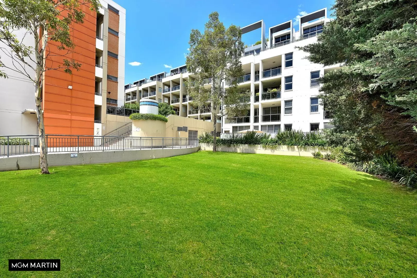 160/635 Gardeners Road, Mascot Sold by MGM Martin - image 1