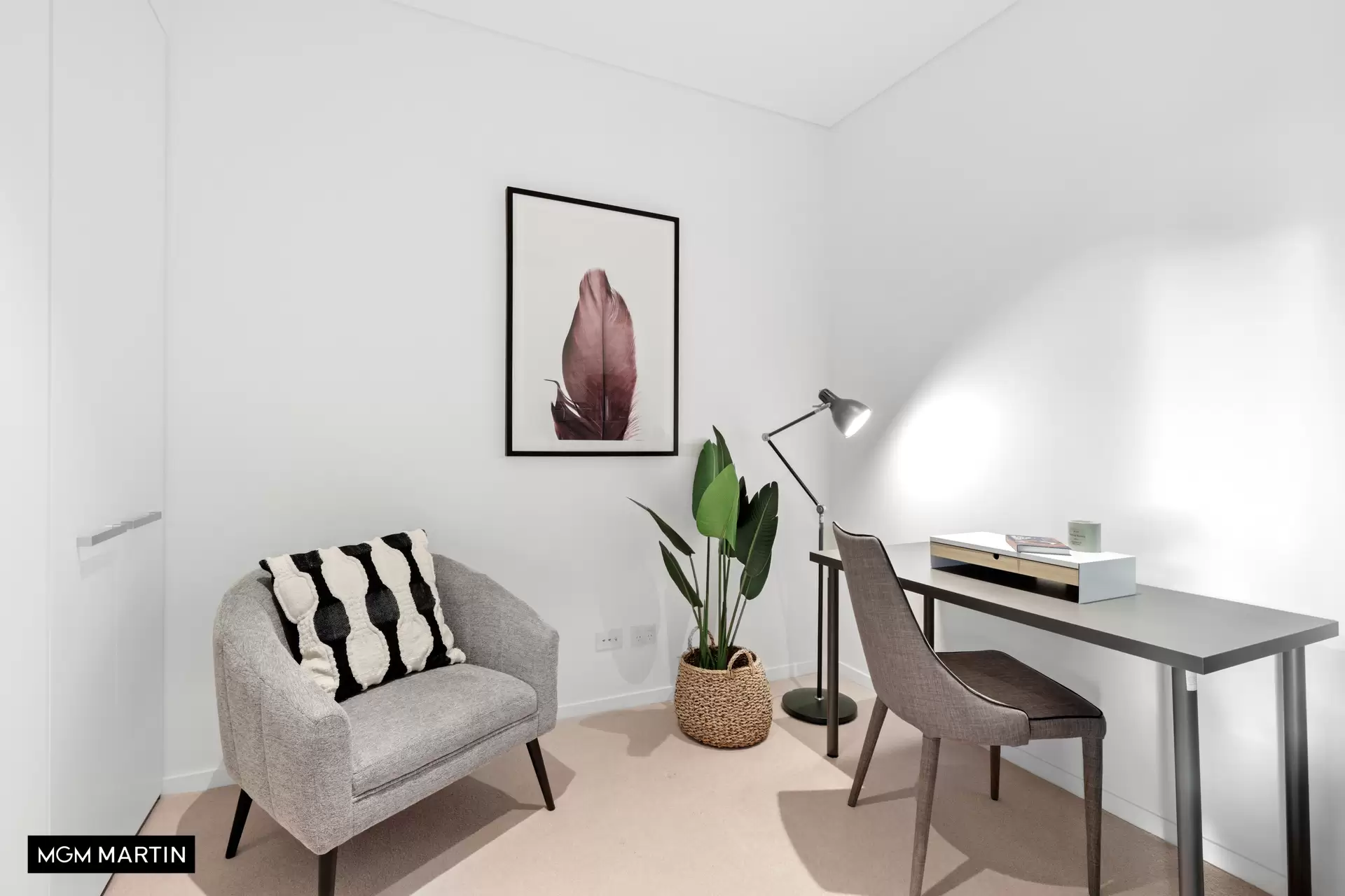 1518/303 Botany Road, Zetland Leased by MGM Martin - image 1