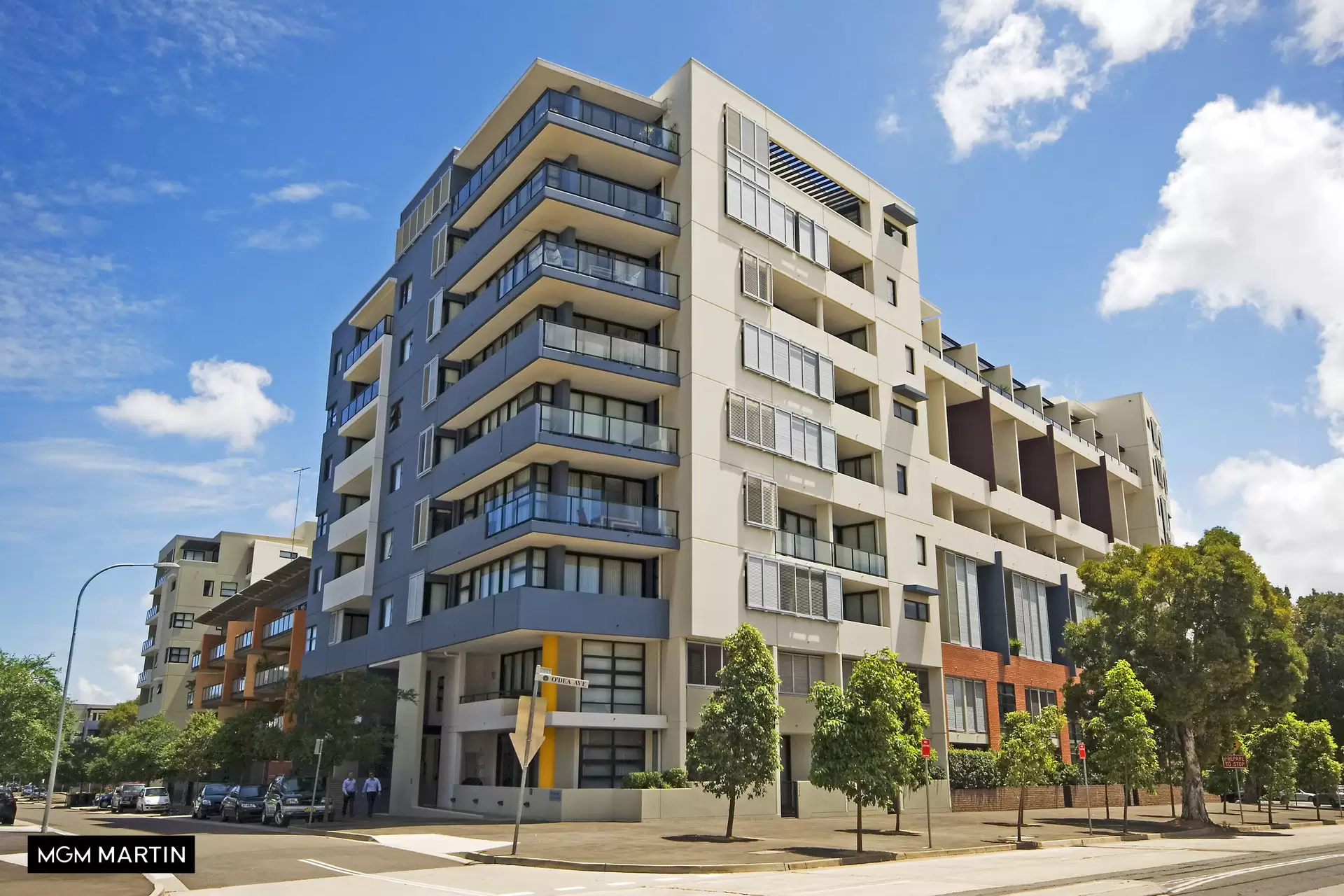 1410/1 Grandstand Parade, Zetland Leased by MGM Martin - image 1