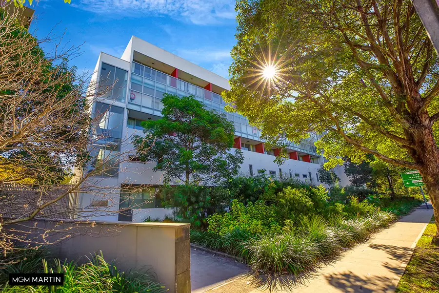 8C/147 McEvoy Street, Alexandria Leased by MGM Martin - image 1