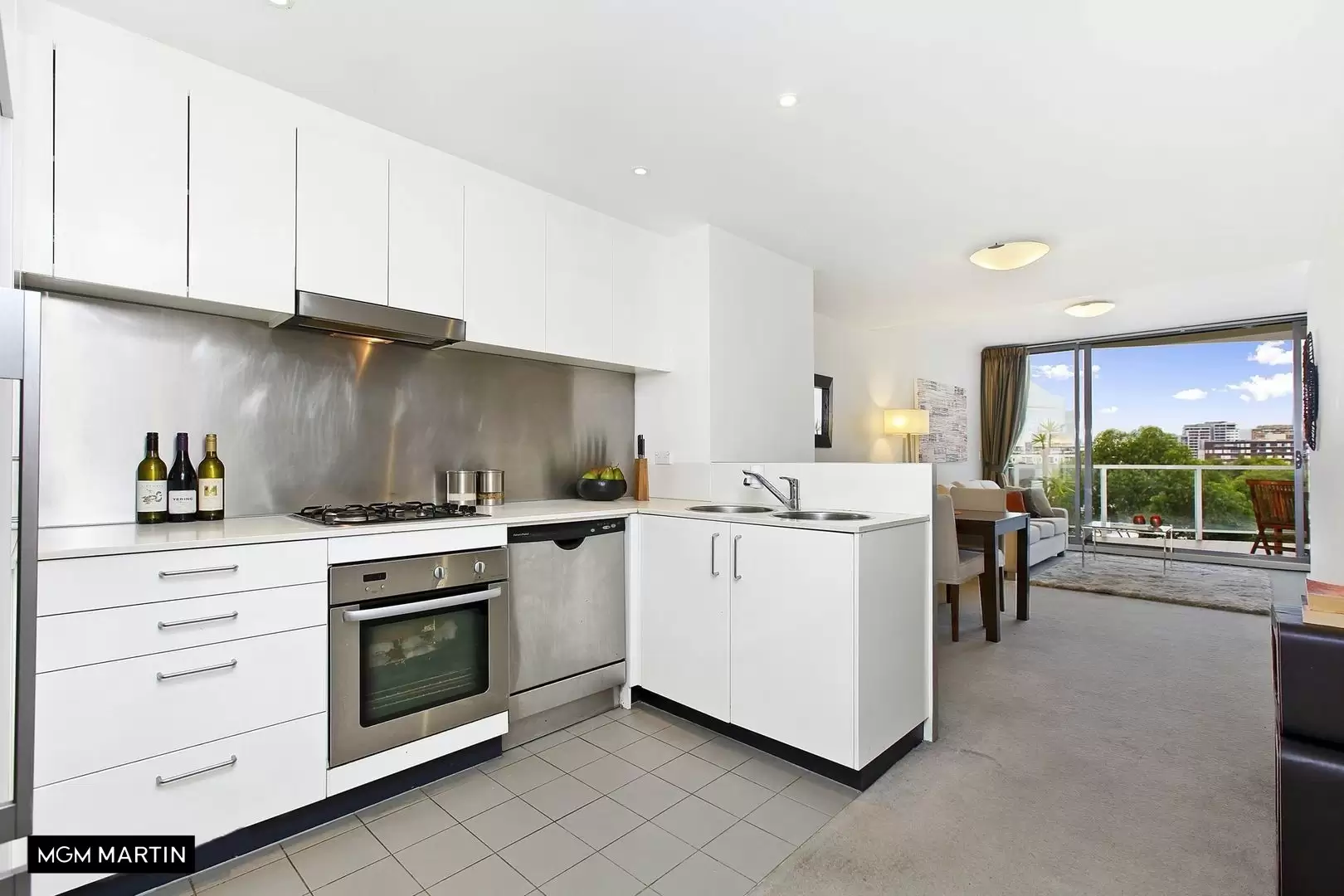 23/28 Gadigal Avenue, Zetland Leased by MGM Martin - image 1