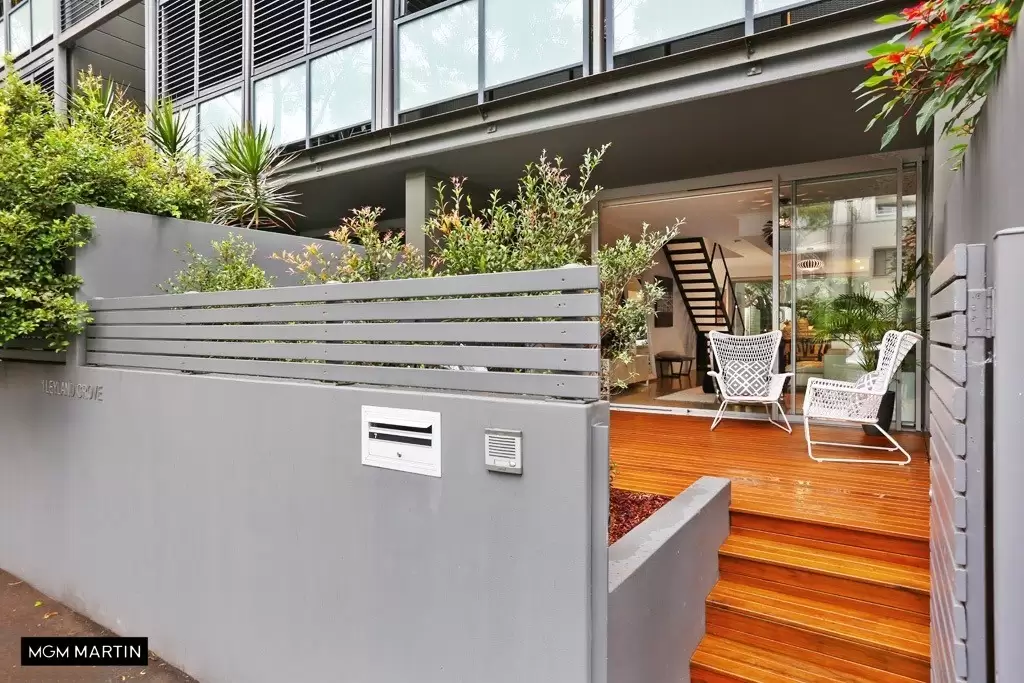 7/1 Leyland Grove, Zetland Leased by MGM Martin - image 1